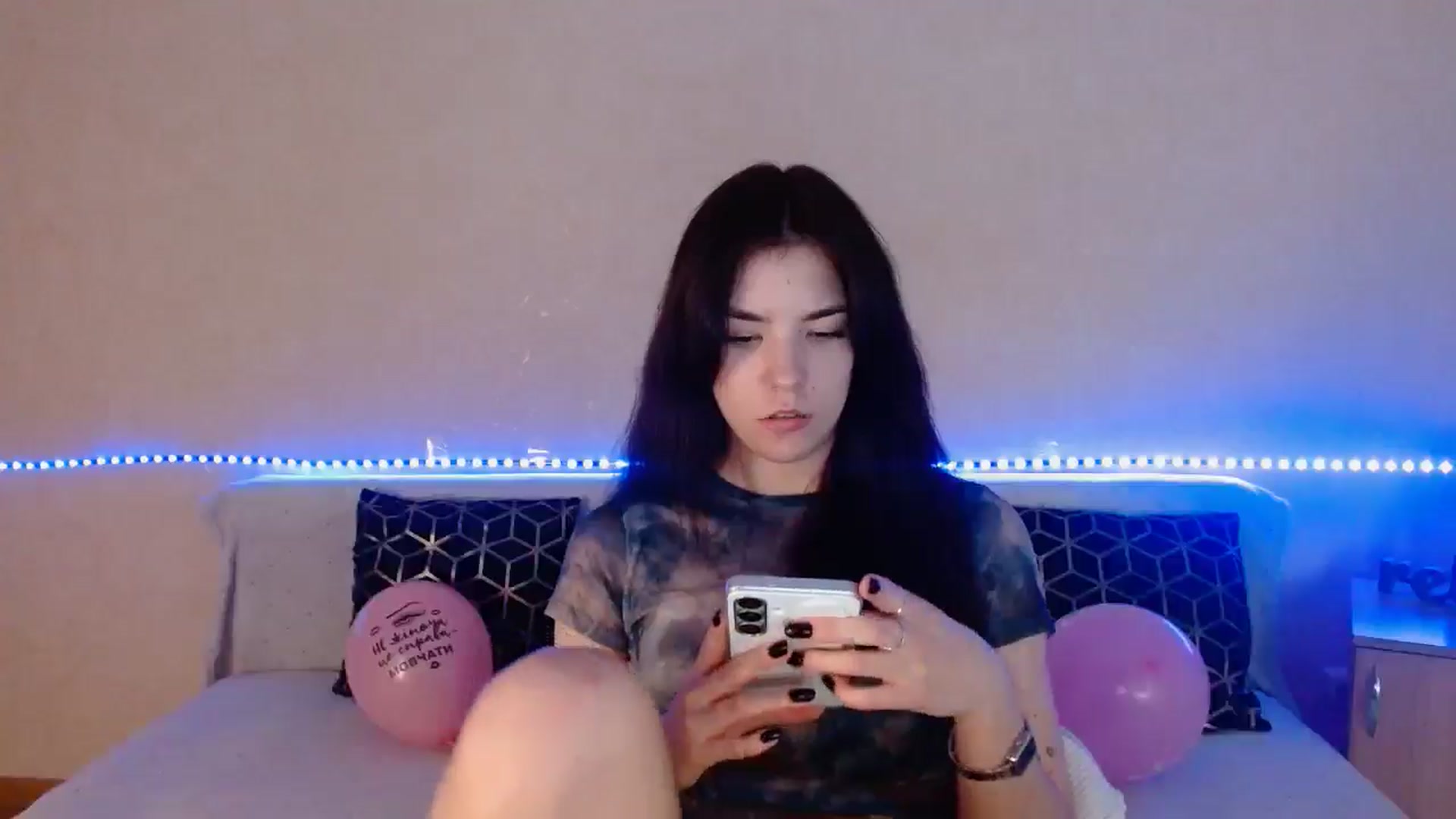 Gallery image thumbnail from Shalyka's myfreecams stream on, 01/29/2026, 14:16 image 16 of 20