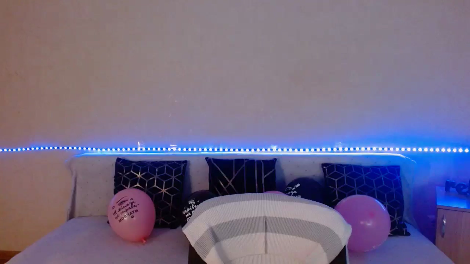 Gallery image thumbnail from Shalyka's myfreecams stream on, 01/29/2026, 14:16 image 14 of 20