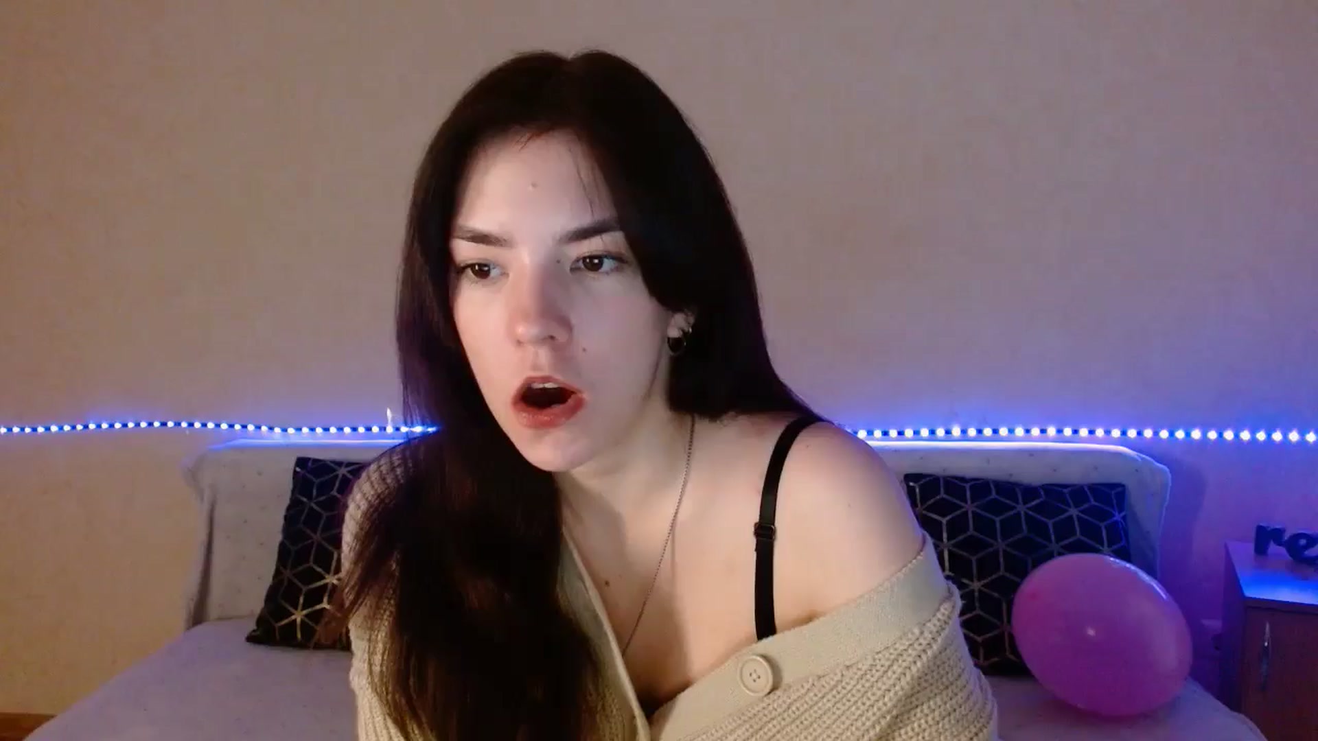Gallery image thumbnail from Shalyka's myfreecams stream on, 01/31/2026, 14:22 image 6 of 20