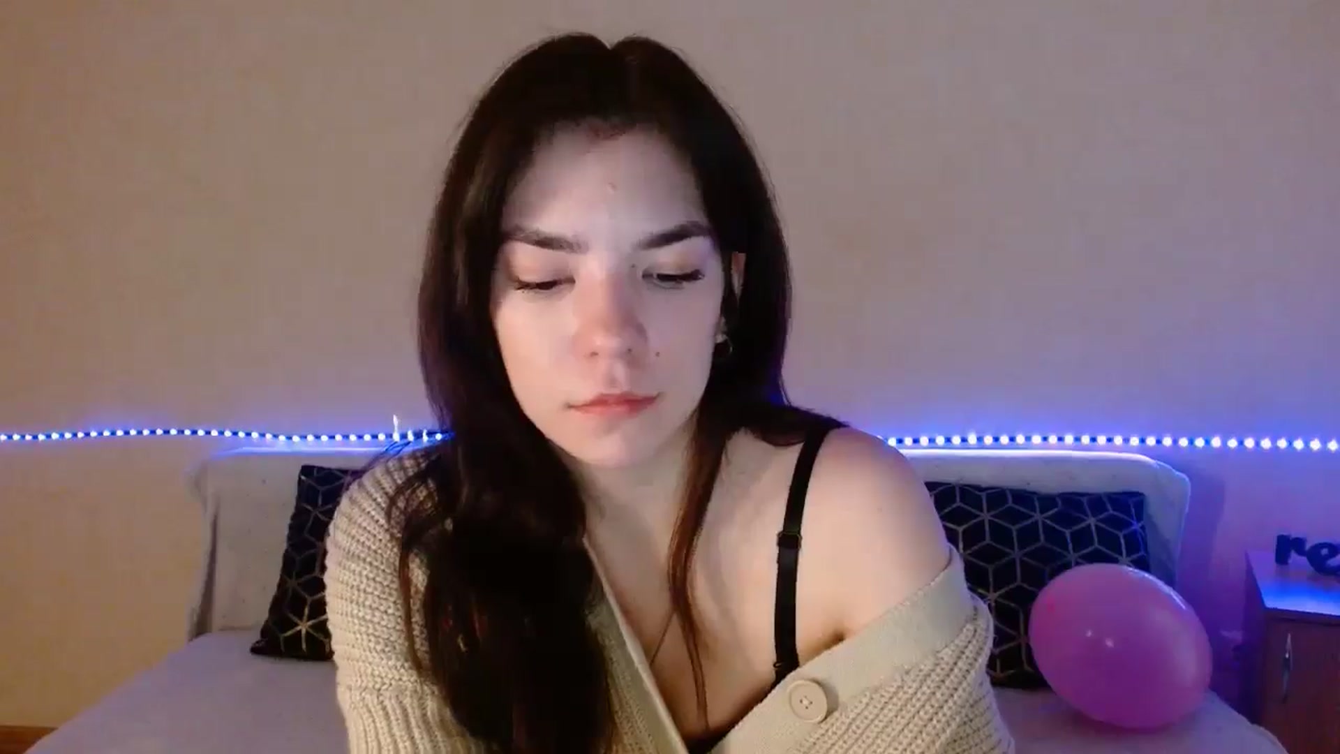 Gallery image thumbnail from Shalyka's myfreecams stream on, 01/31/2026, 14:22 image 3 of 20