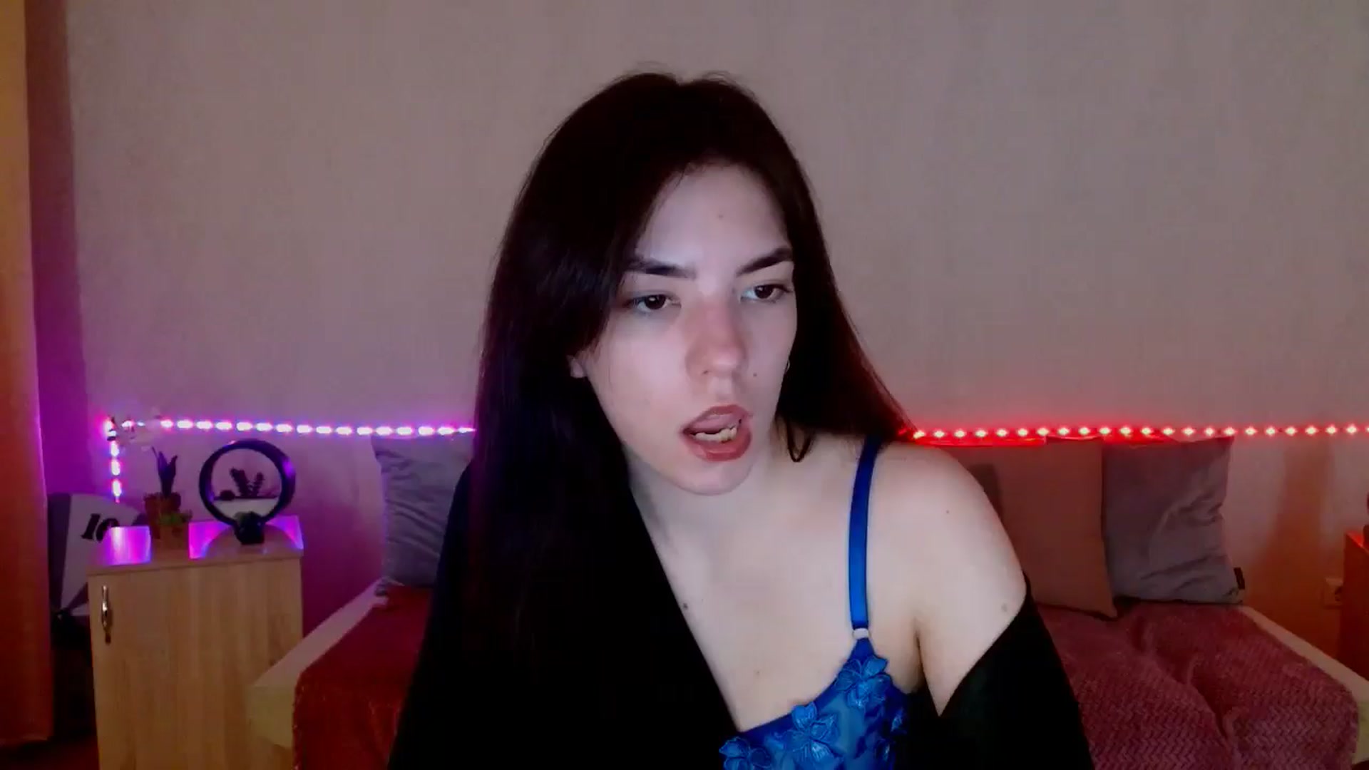 Gallery image thumbnail from Shalyka's myfreecams stream on, 03/22/2026, 16:25 image 15 of 20