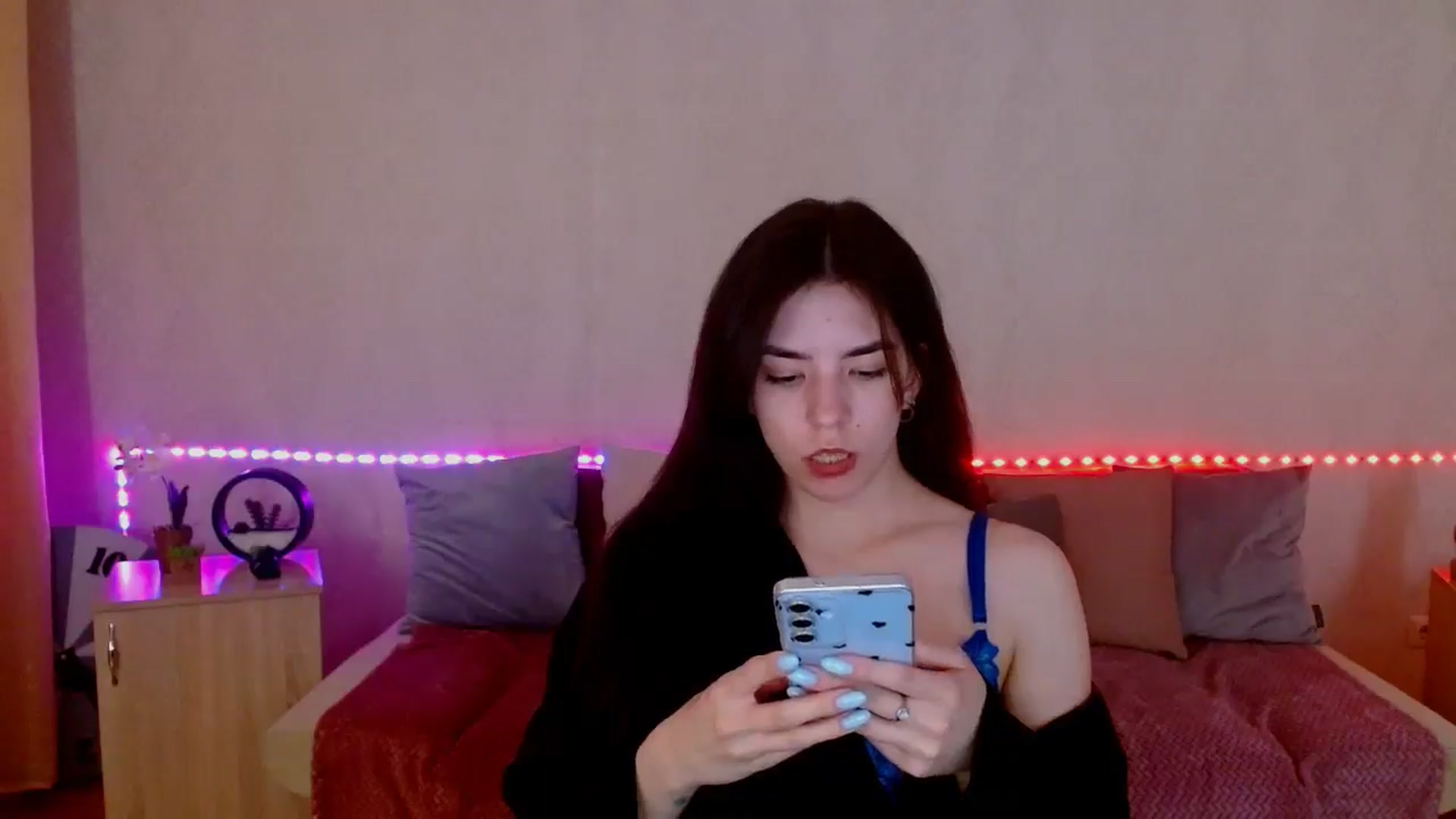 Gallery image thumbnail from Shalyka's myfreecams stream on, 03/22/2026, 16:25 image 17 of 20