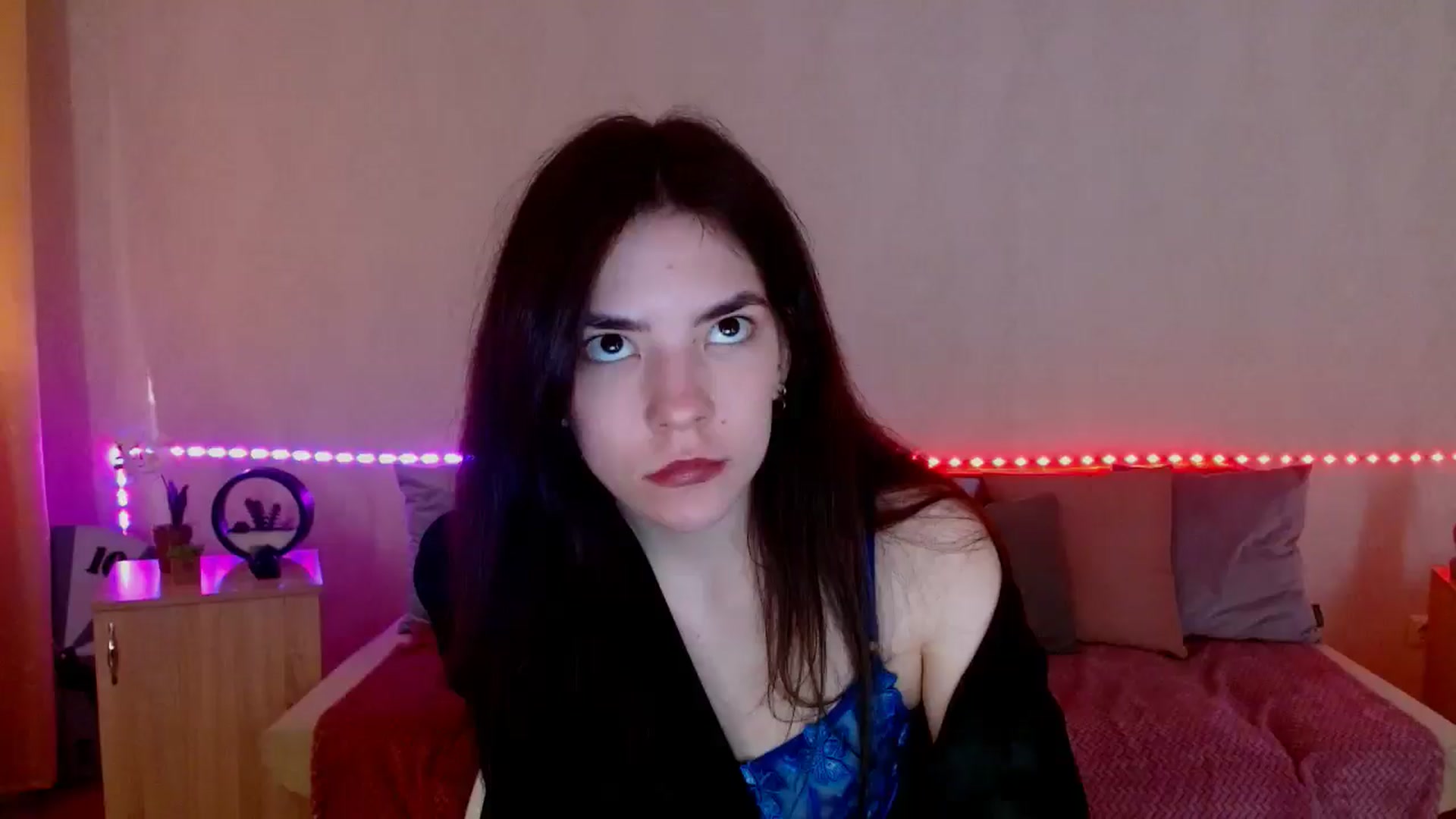 Gallery image thumbnail from Shalyka's myfreecams stream on, 03/22/2026, 16:25 image 10 of 20
