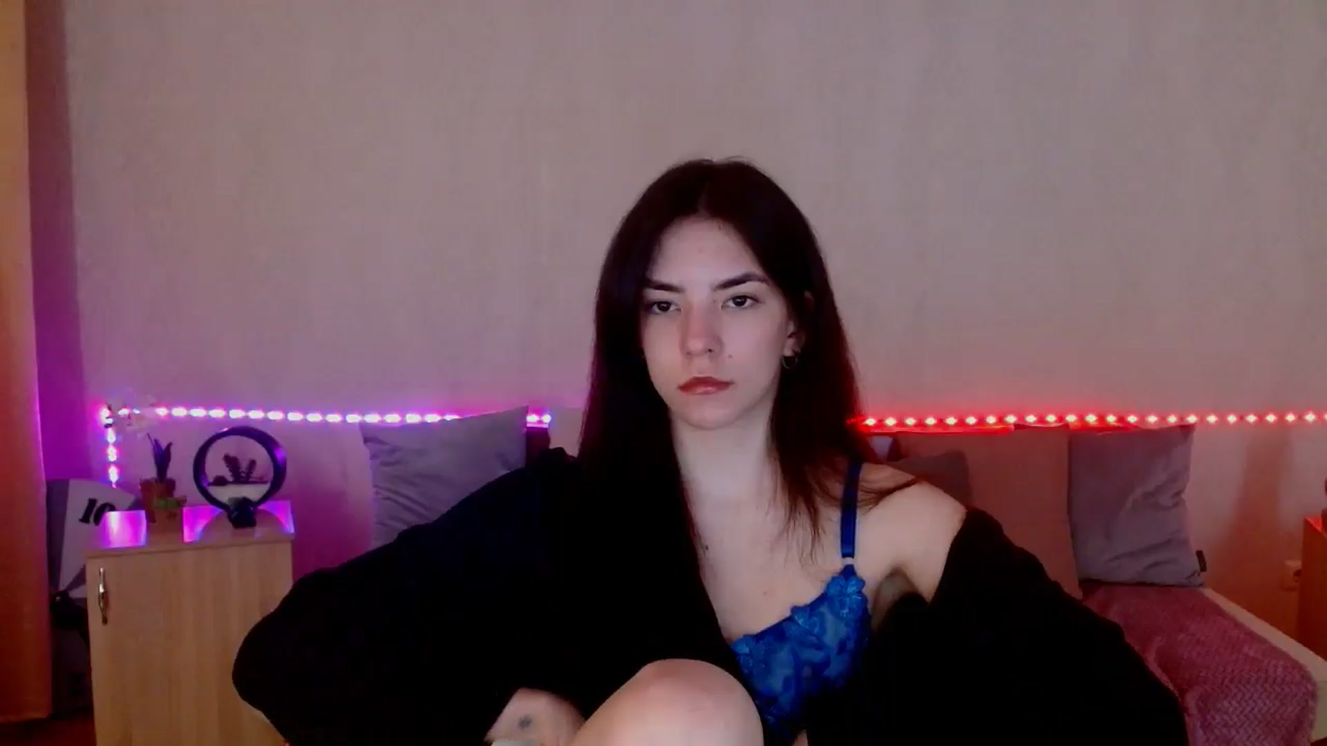 Gallery image thumbnail from Shalyka's myfreecams stream on, 03/22/2026, 16:25 image 14 of 20