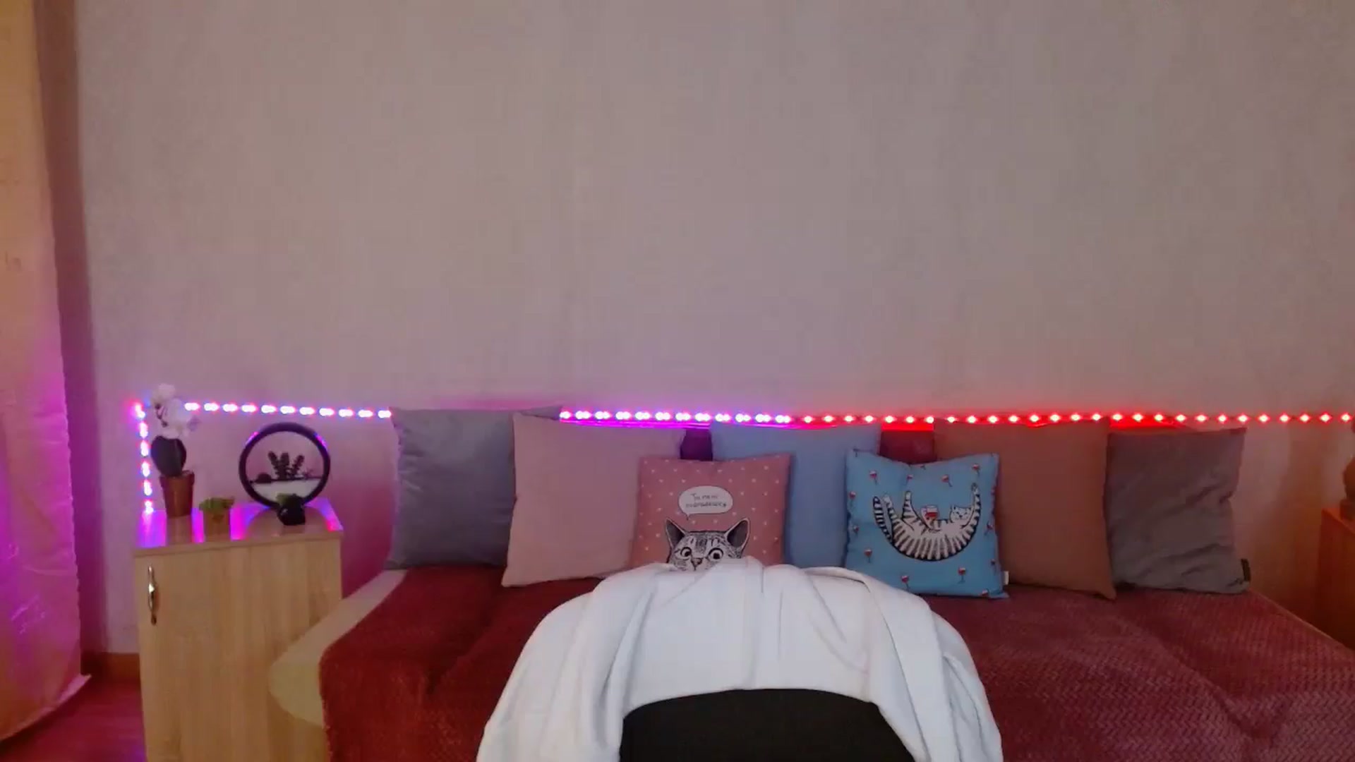 Gallery image thumbnail from Shalyka's myfreecams stream on, 03/31/2026, 14:39 image 20 of 20
