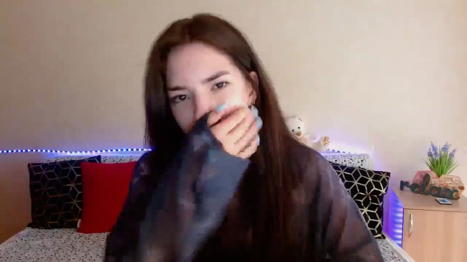 Gallery image thumbnail from Shalyka's myfreecams stream on, 04/11/2026, 13:03 image 16 of 20