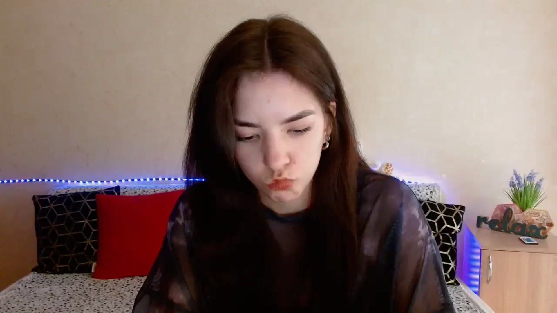 Gallery image thumbnail from Shalyka's myfreecams stream on, 04/11/2026, 13:03 image 6 of 20