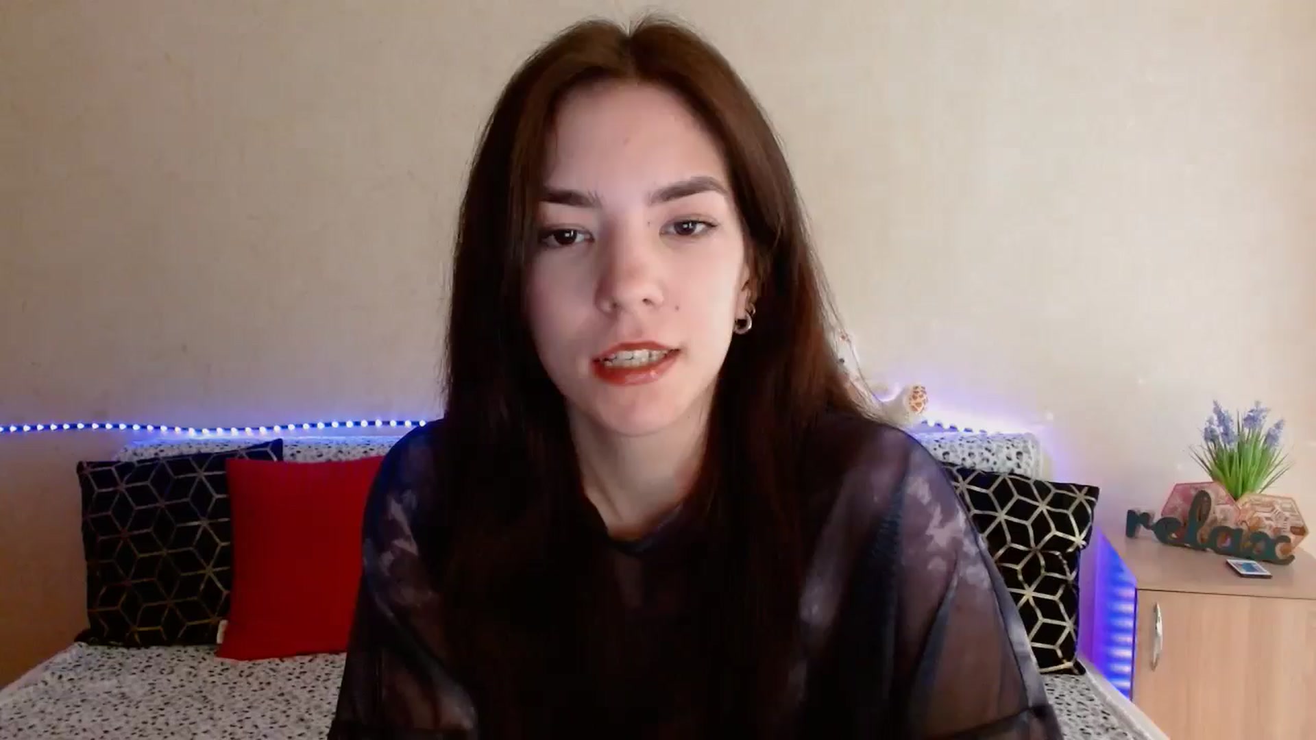 Gallery image thumbnail from Shalyka's myfreecams stream on, 04/11/2026, 13:03 image 1 of 20