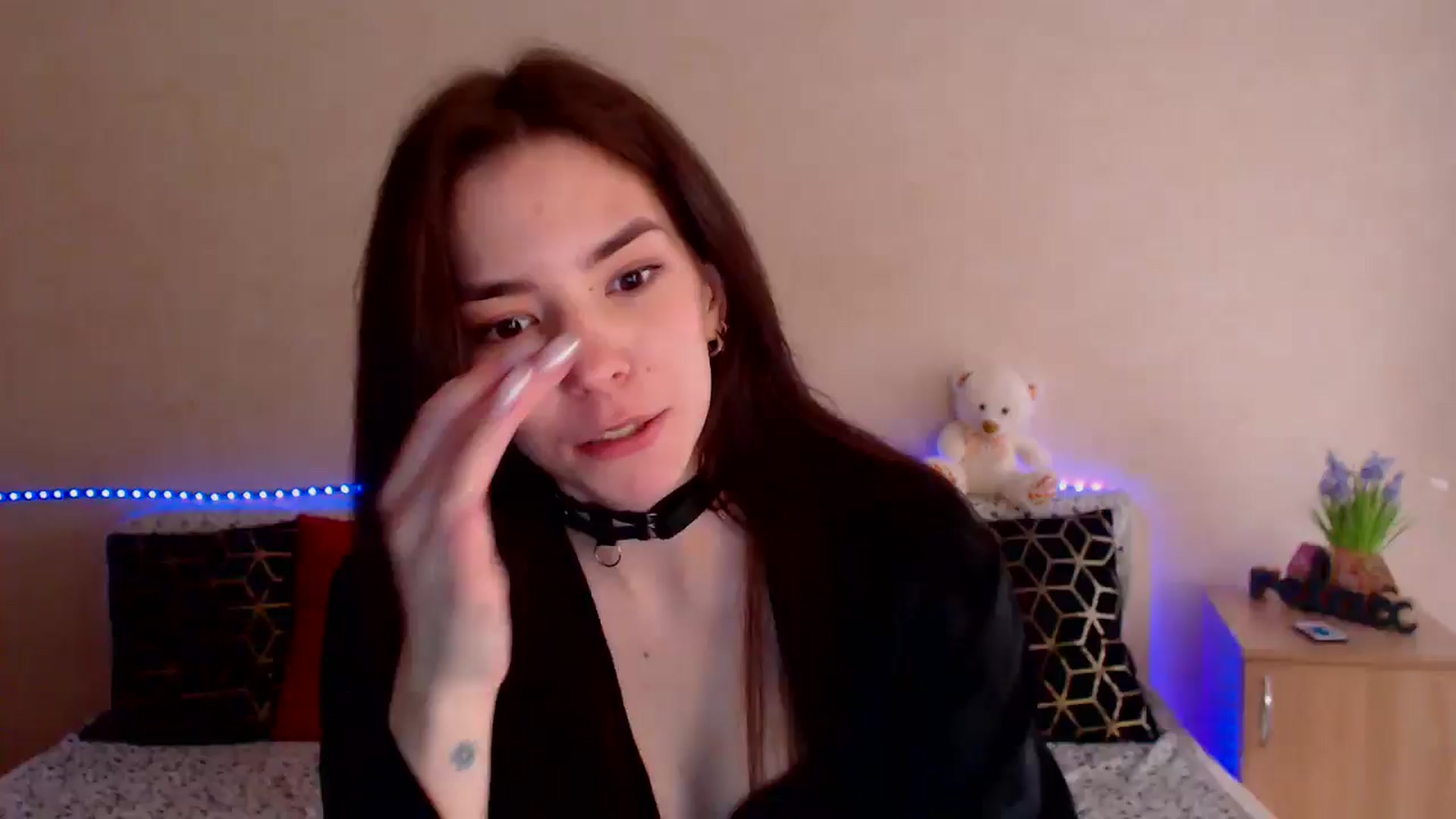 Gallery image thumbnail from Shalyka's myfreecams stream on, 05/02/2026, 12:51 image 2 of 20