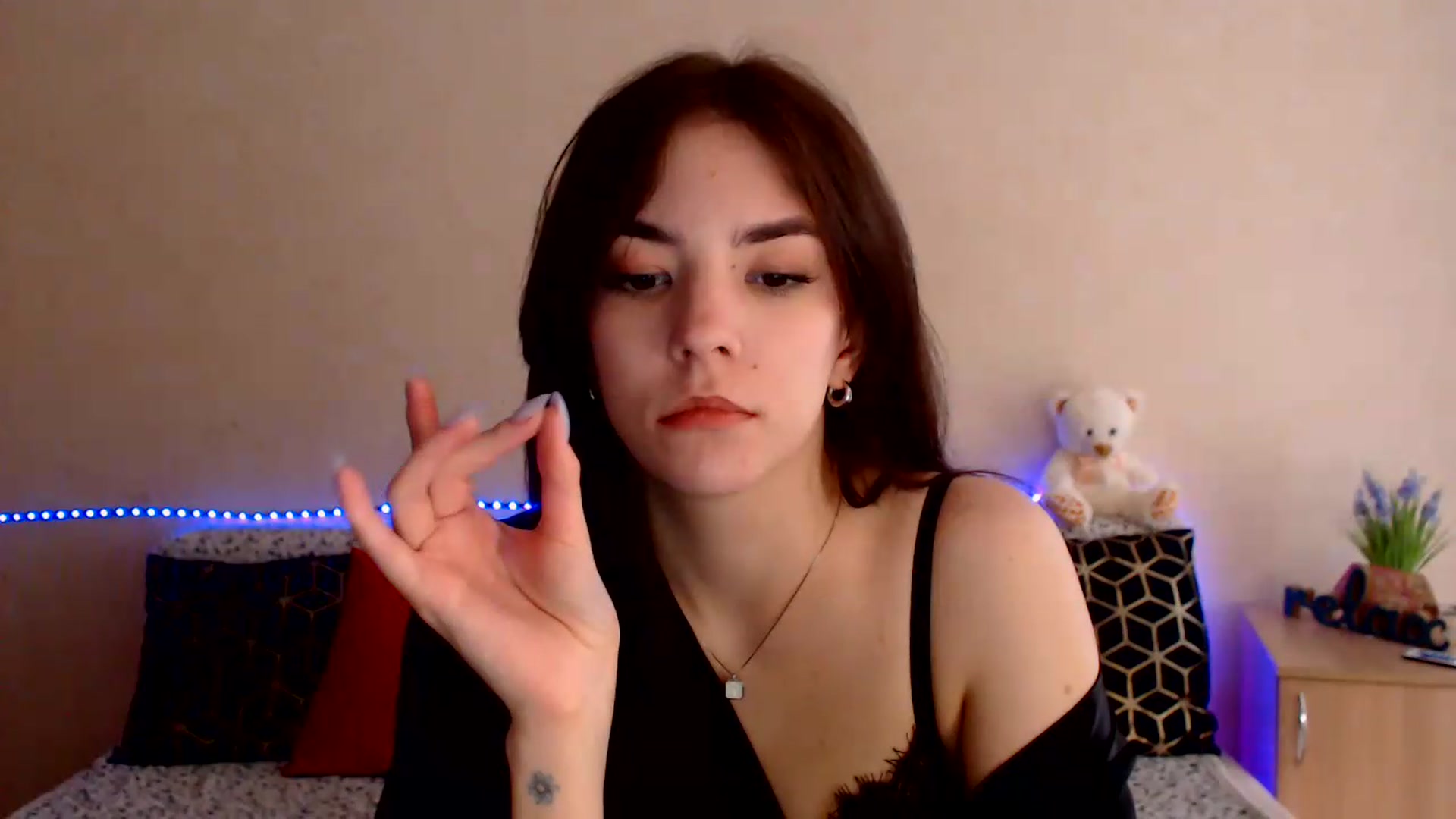 Gallery image thumbnail from Shalyka's myfreecams stream on, 06/02/2026, 12:05 image 14 of 20