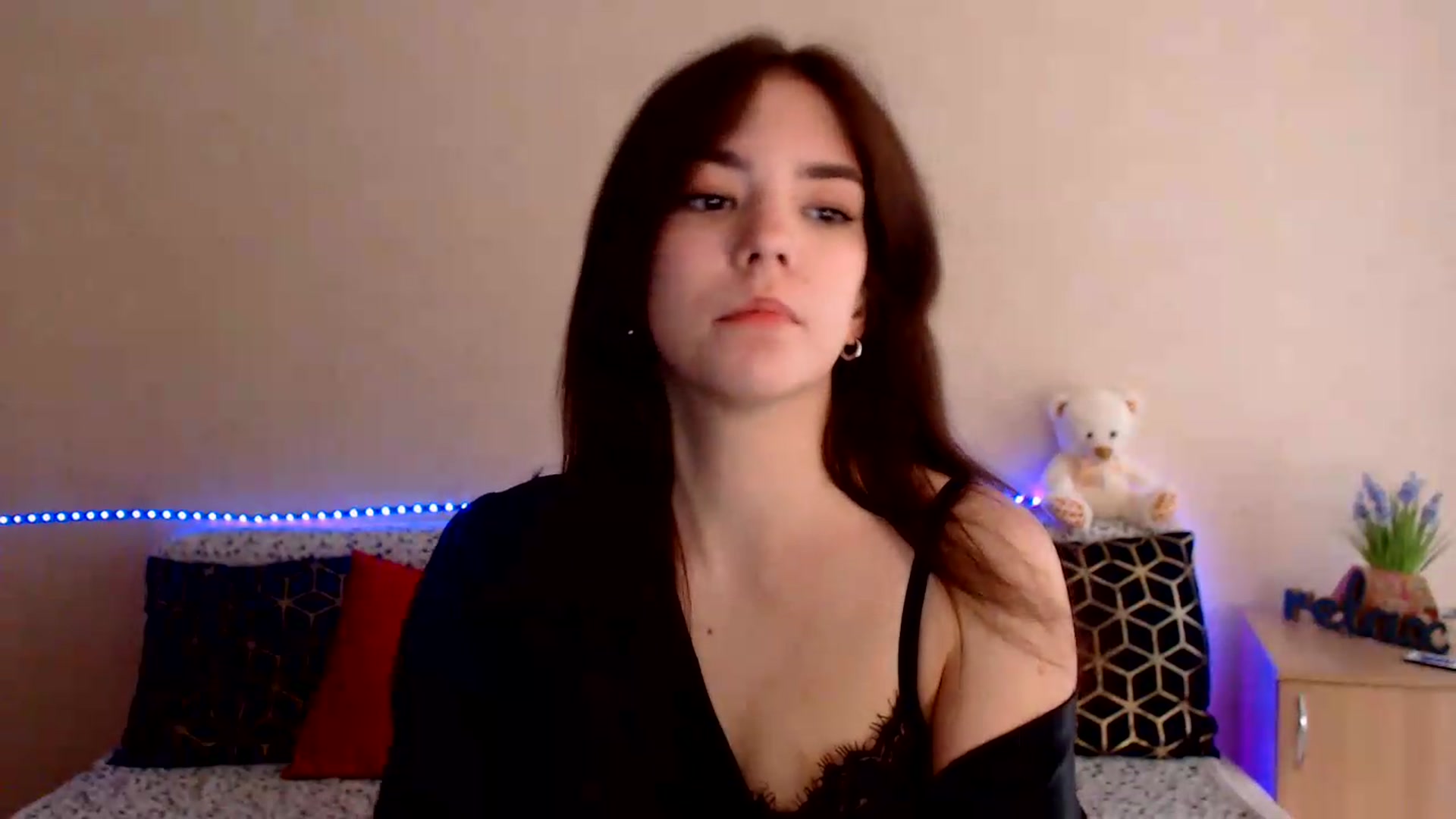 Gallery image thumbnail from Shalyka's myfreecams stream on, 06/02/2026, 12:05 image 5 of 20