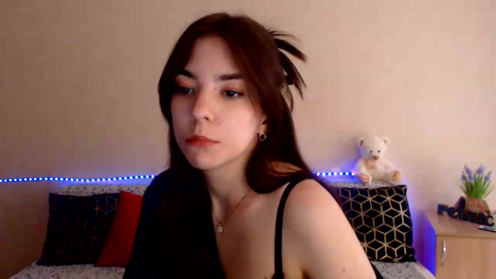 Gallery image thumbnail from Shalyka's myfreecams stream on, 06/02/2026, 15:21 image 3 of 20