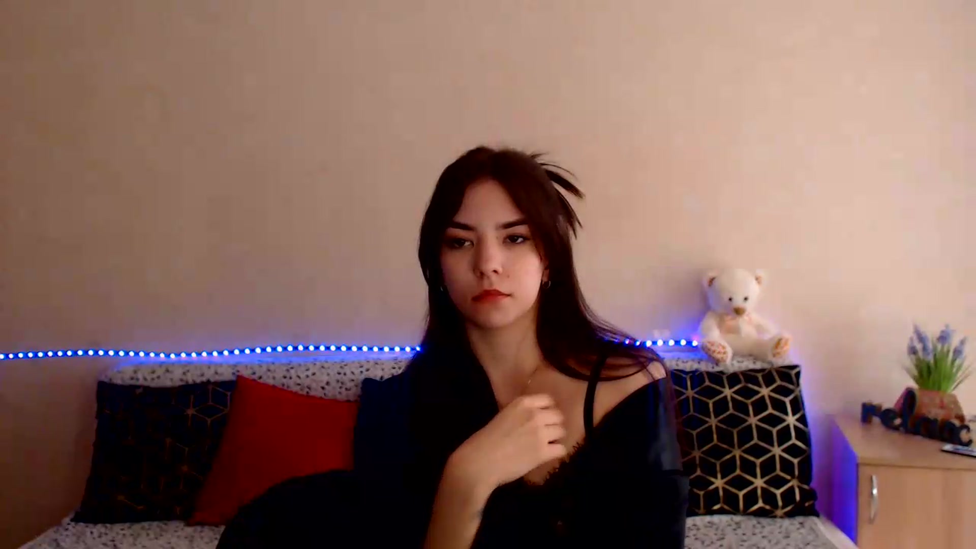 Gallery image thumbnail from Shalyka's myfreecams stream on, 06/02/2026, 15:21 image 4 of 20