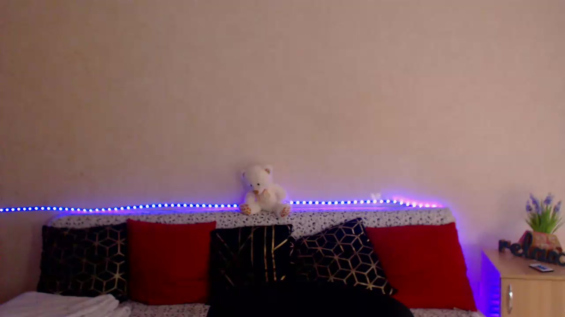 Gallery image thumbnail from Shalyka's myfreecams stream on, 06/04/2026, 14:52 image 9 of 20
