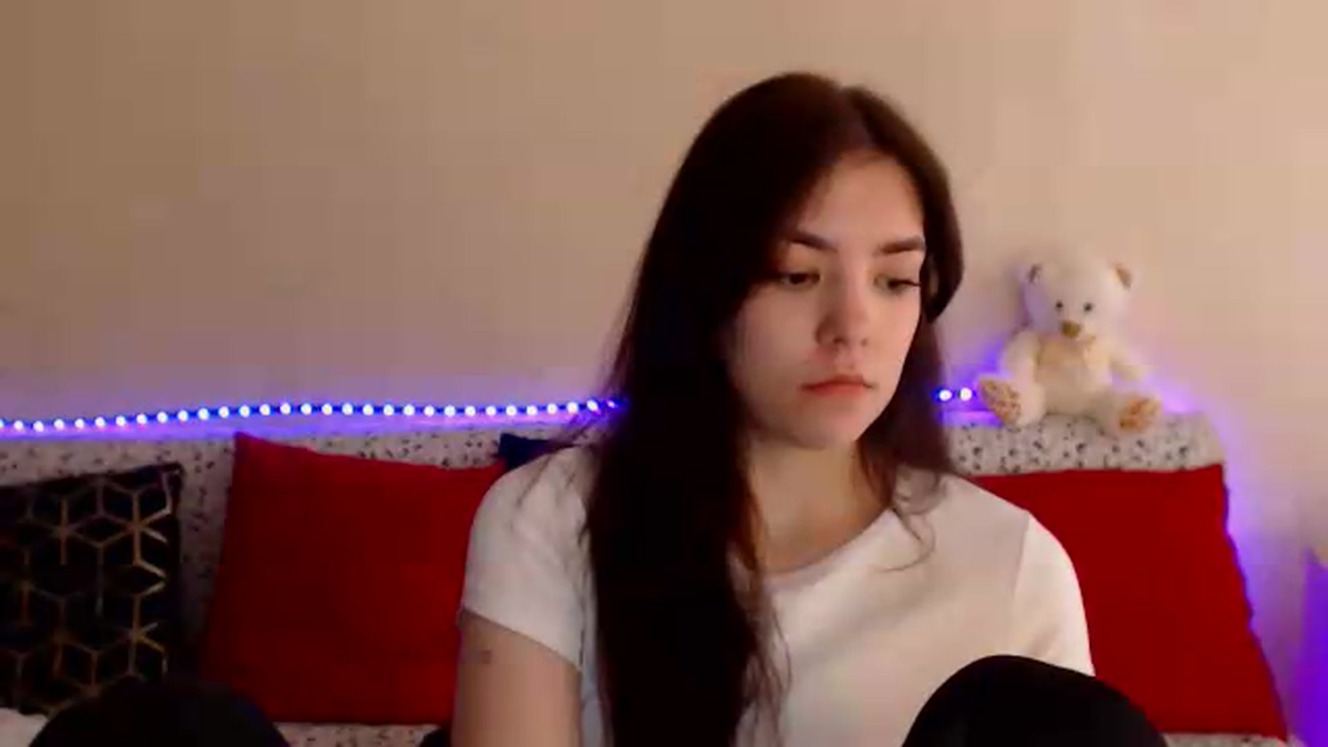 Gallery image thumbnail from Shalyka's myfreecams stream on, 06/05/2026, 13:29 image 19 of 20