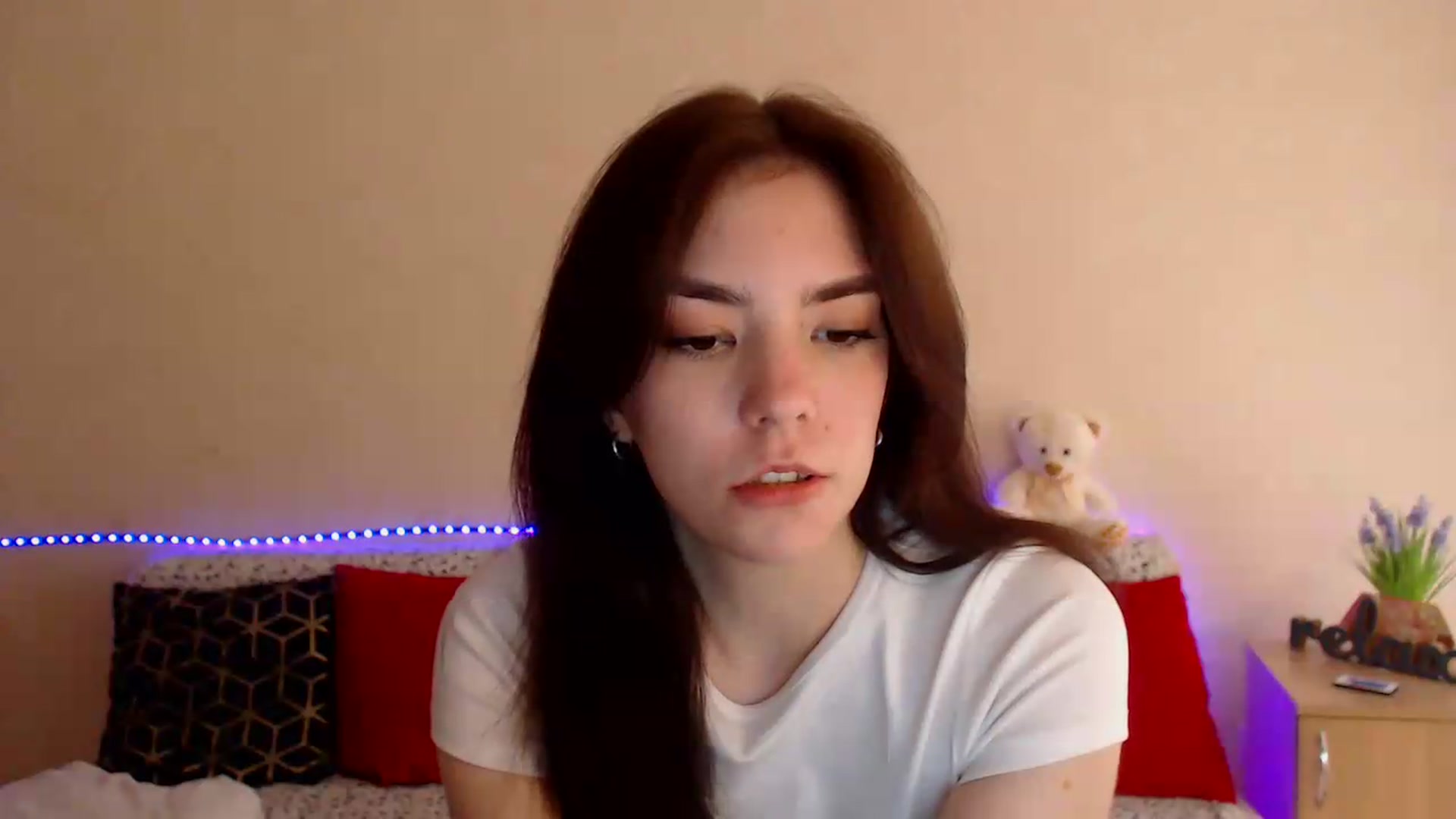 Gallery image thumbnail from Shalyka's myfreecams stream on, 06/05/2026, 13:29 image 12 of 20