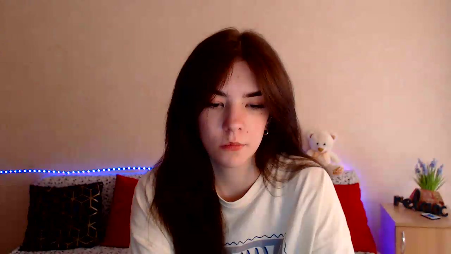 Gallery image thumbnail from Shalyka's myfreecams stream on, 06/06/2026, 11:18 image 3 of 20