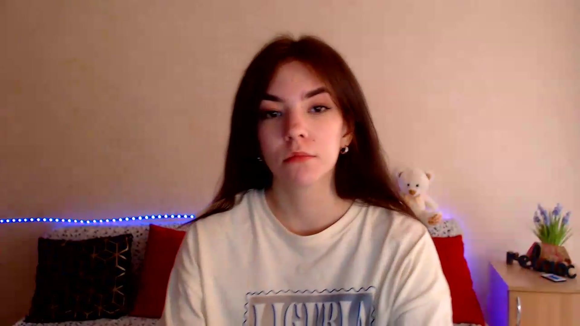 Gallery image thumbnail from Shalyka's myfreecams stream on, 06/06/2026, 11:18 image 6 of 20