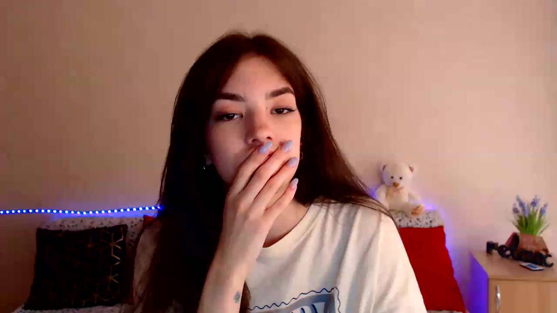 Gallery image thumbnail from Shalyka's myfreecams stream on, 06/06/2026, 12:14 image 1 of 20