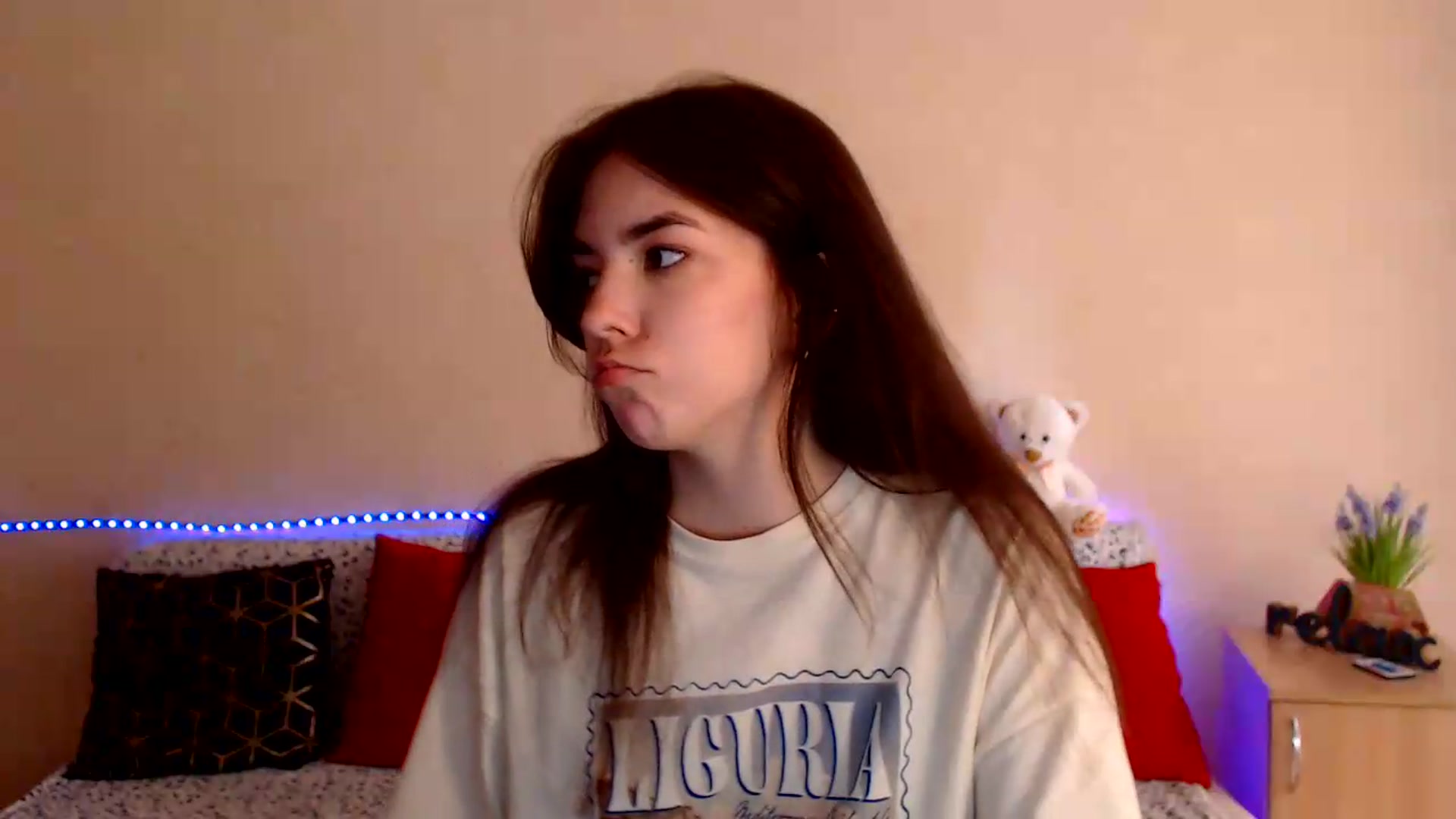 Gallery image thumbnail from Shalyka's myfreecams stream on, 06/06/2026, 14:01 image 7 of 20