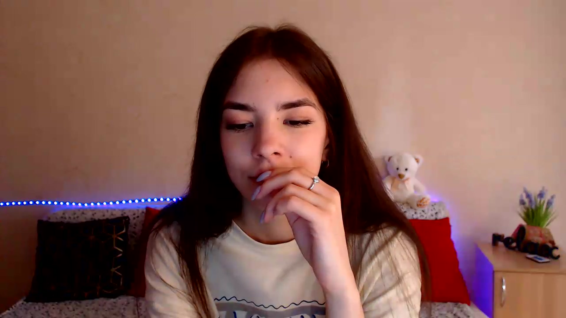 Gallery image thumbnail from Shalyka's myfreecams stream on, 06/06/2026, 14:01 image 9 of 20