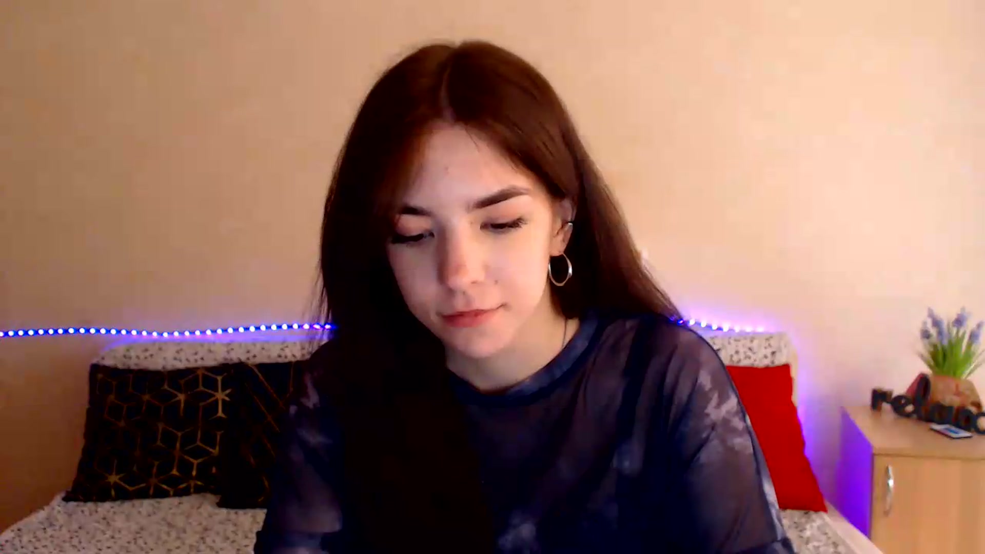 Gallery image thumbnail from Shalyka's myfreecams stream on, 06/09/2026, 13:29 image 12 of 20