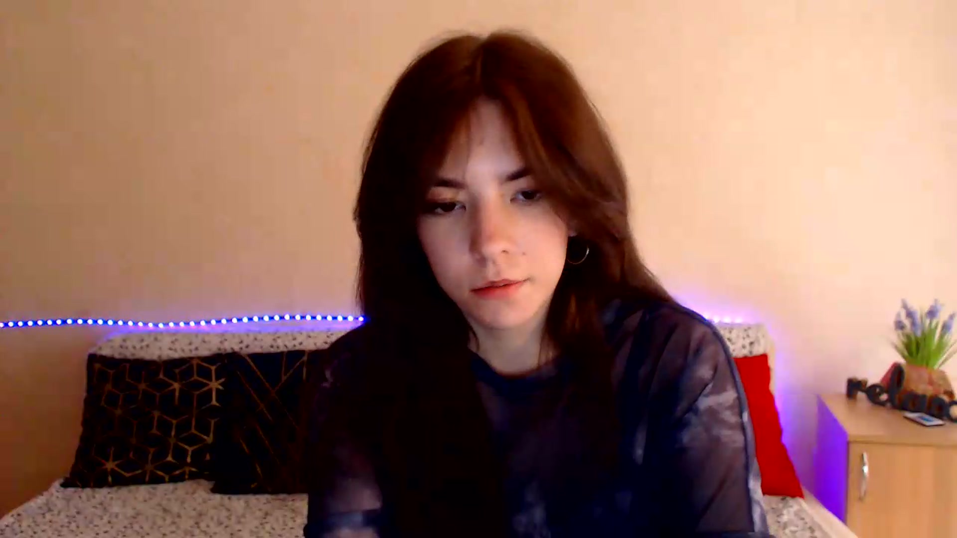 Gallery image thumbnail from Shalyka's myfreecams stream on, 06/09/2026, 13:29 image 8 of 20