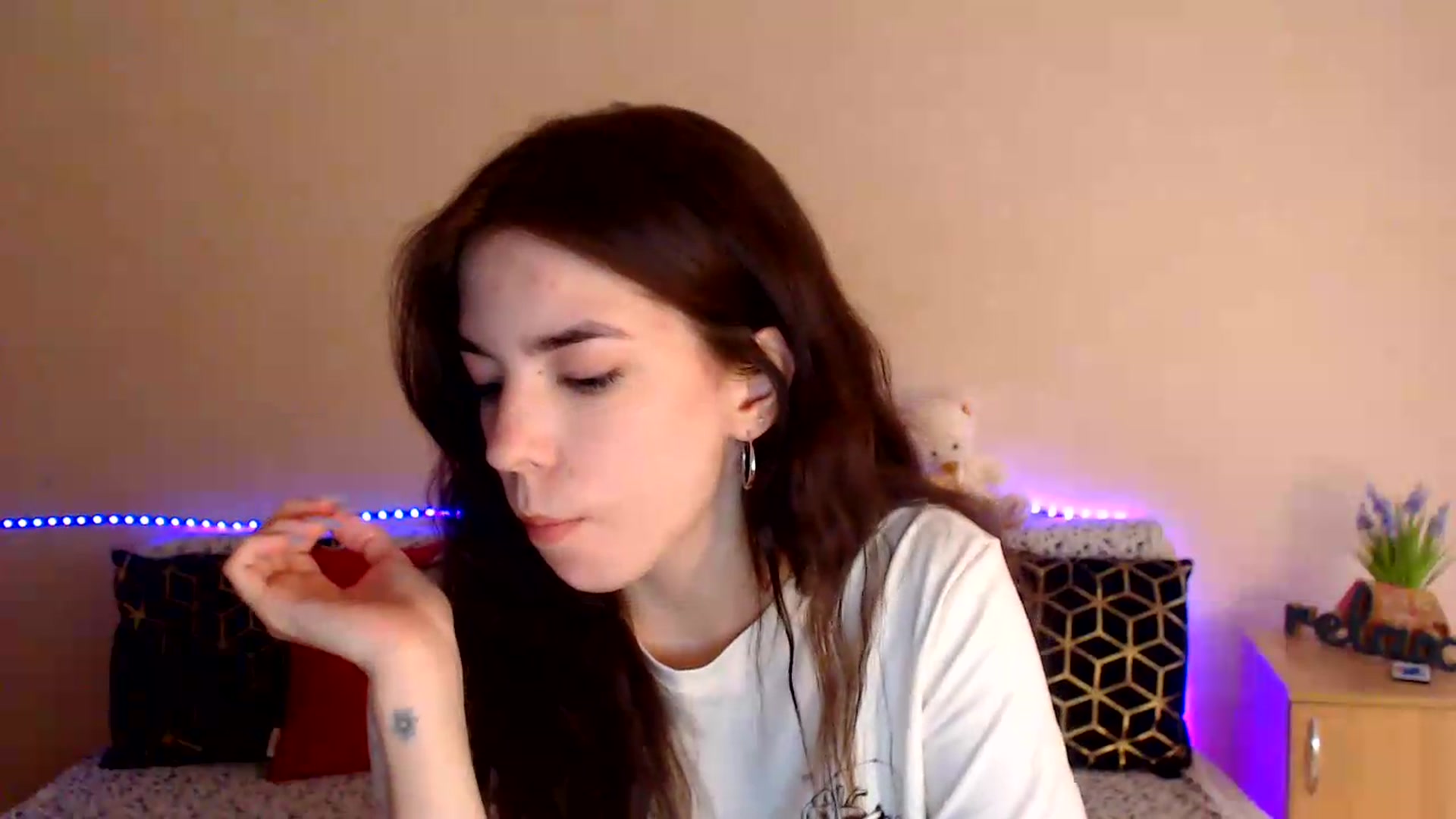 Gallery image thumbnail from Shalyka's myfreecams stream on, 06/12/2026, 14:34 image 10 of 20