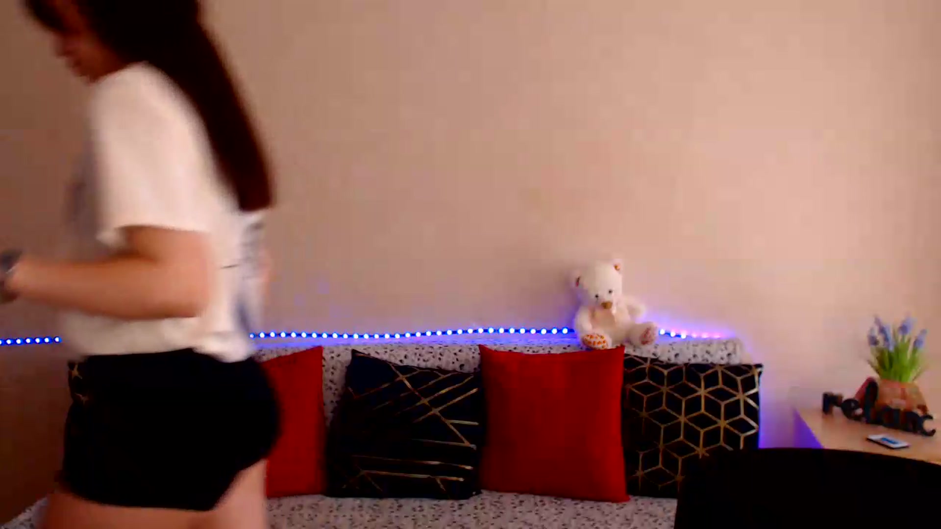 Gallery image thumbnail from Shalyka's myfreecams stream on, 06/13/2026, 12:34 image 14 of 20