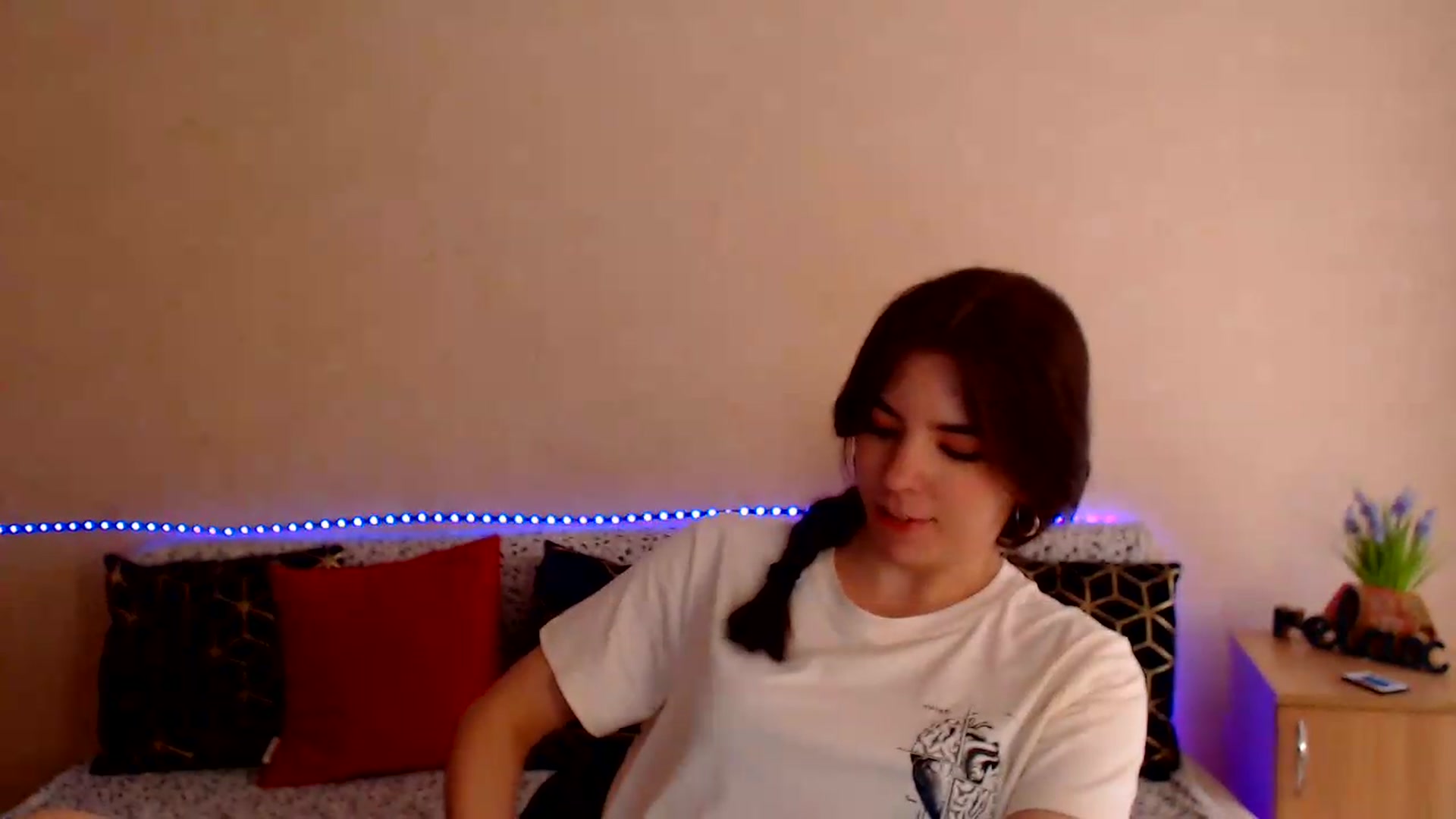 Gallery image thumbnail from Shalyka's myfreecams stream on, 06/13/2026, 12:34 image 9 of 20