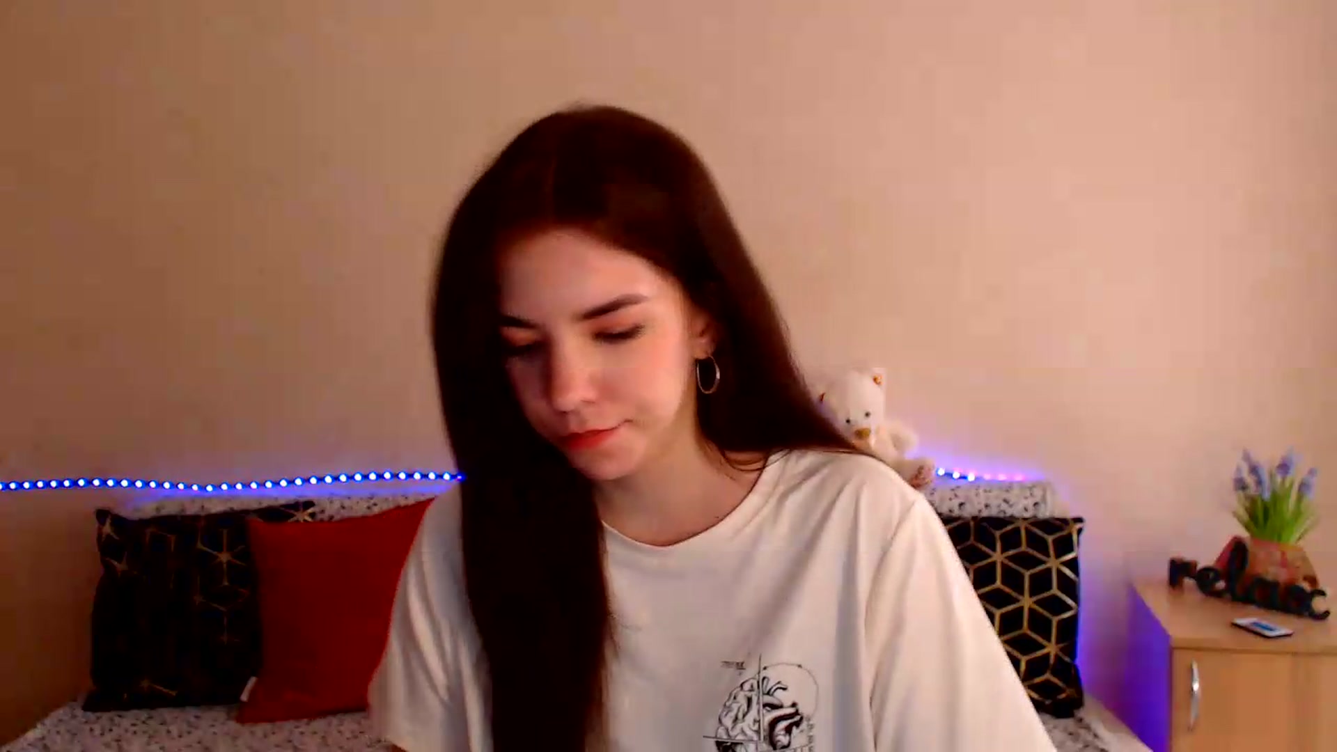 Gallery image thumbnail from Shalyka's myfreecams stream on, 06/13/2026, 12:34 image 13 of 20