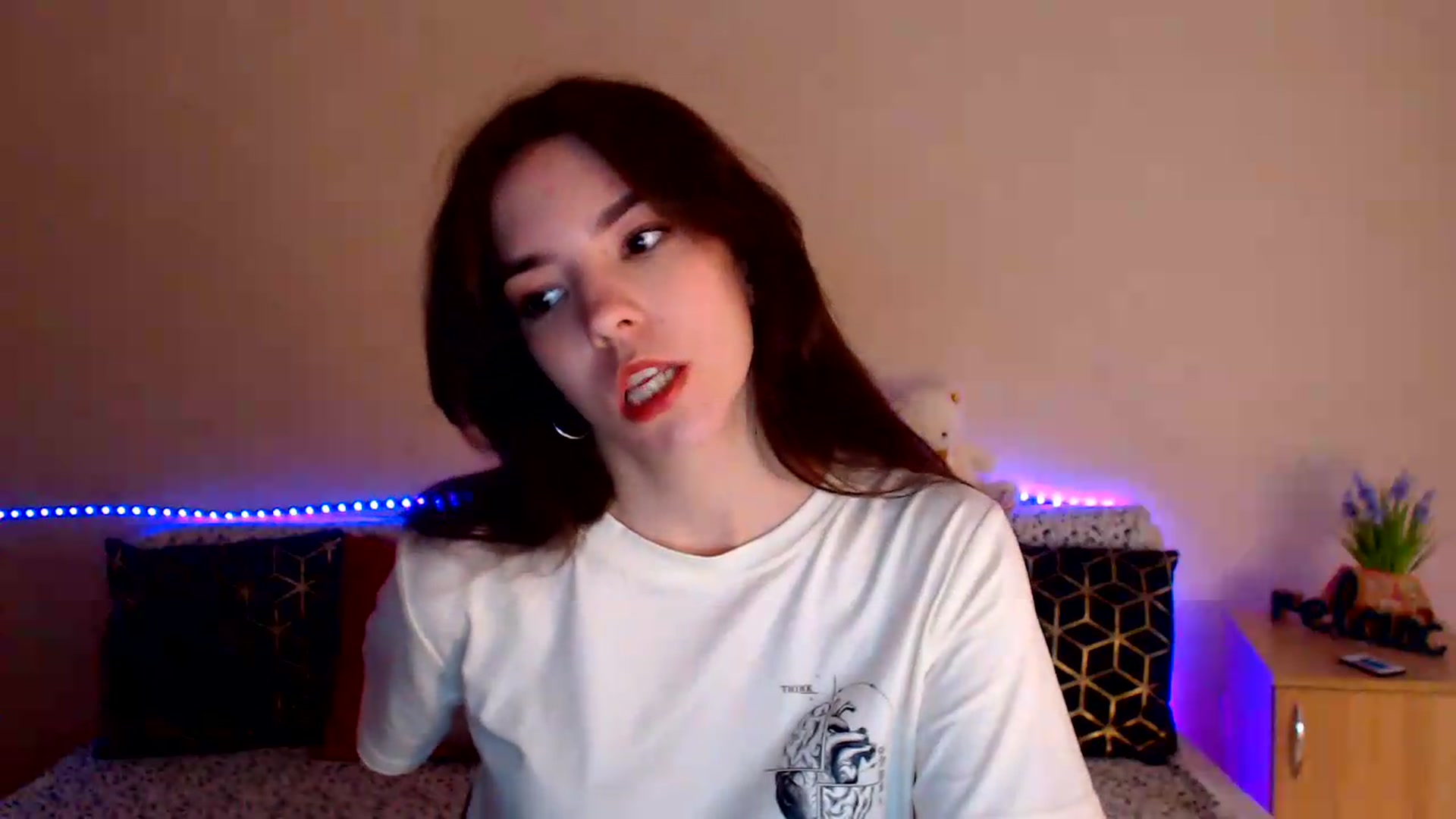 Gallery image thumbnail from Shalyka's myfreecams stream on, 06/13/2026, 15:58 image 4 of 20