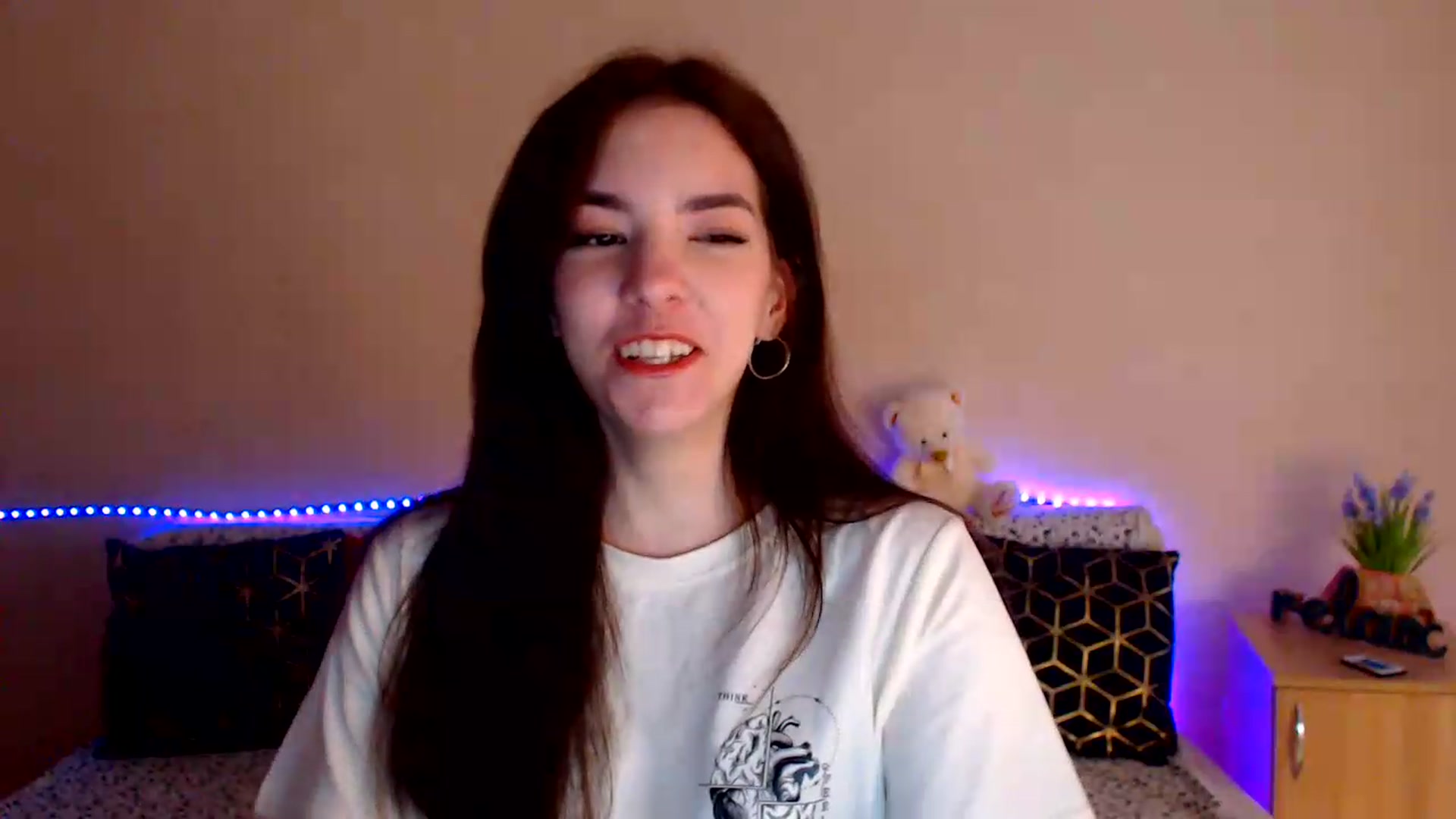 Gallery image thumbnail from Shalyka's myfreecams stream on, 06/13/2026, 15:58 image 2 of 20