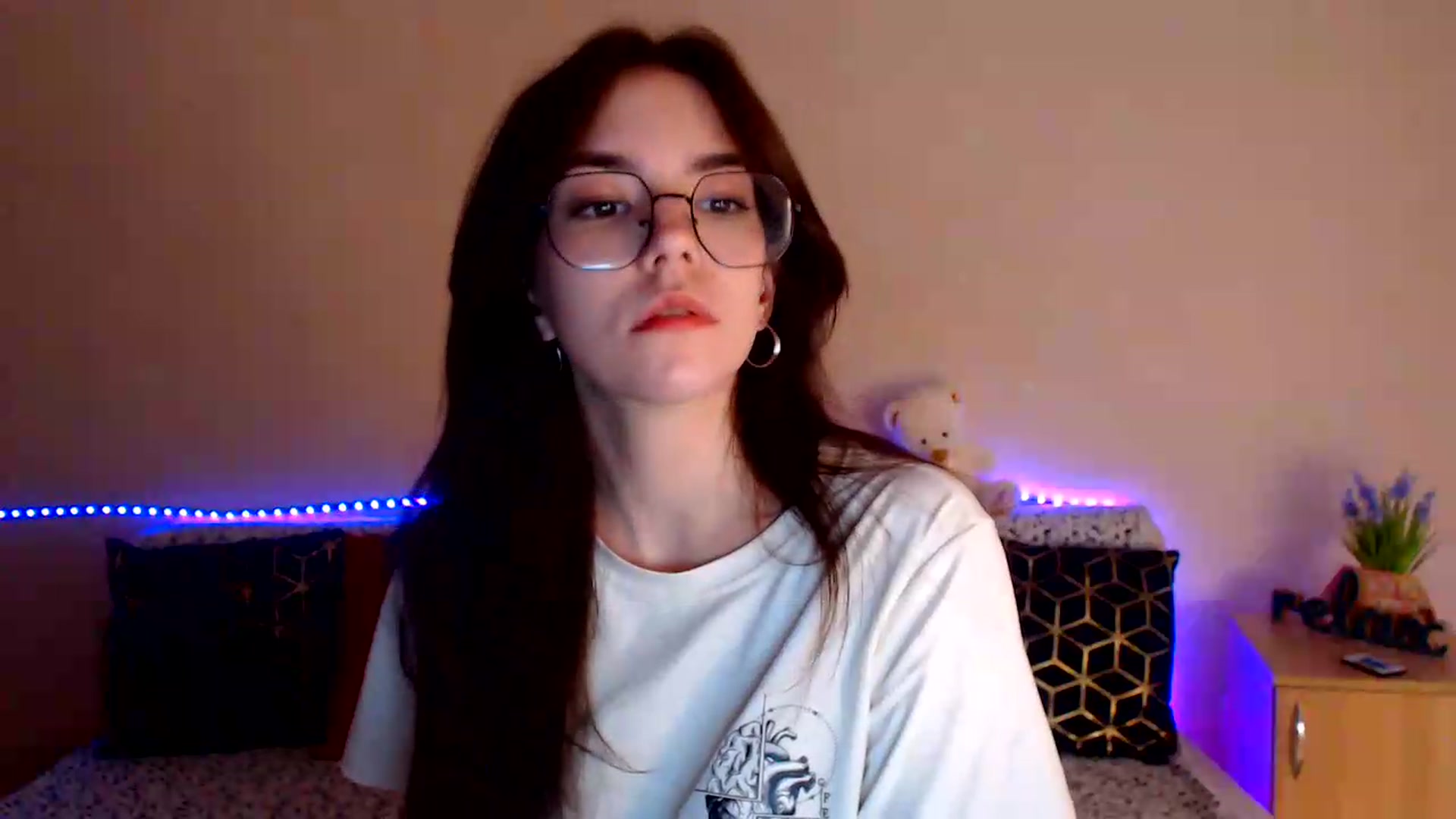 Gallery image thumbnail from Shalyka's myfreecams stream on, 06/13/2026, 15:58 image 17 of 20