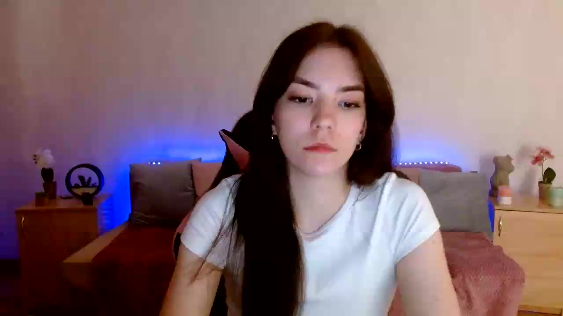 Gallery image thumbnail from Shalyka's myfreecams stream on, 06/16/2026, 10:16 image 7 of 20