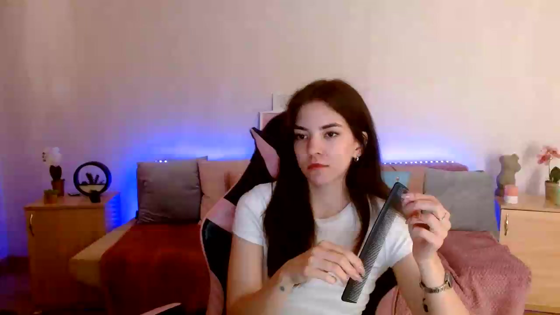 Gallery image thumbnail from Shalyka's myfreecams stream on, 06/16/2026, 14:44 image 18 of 20