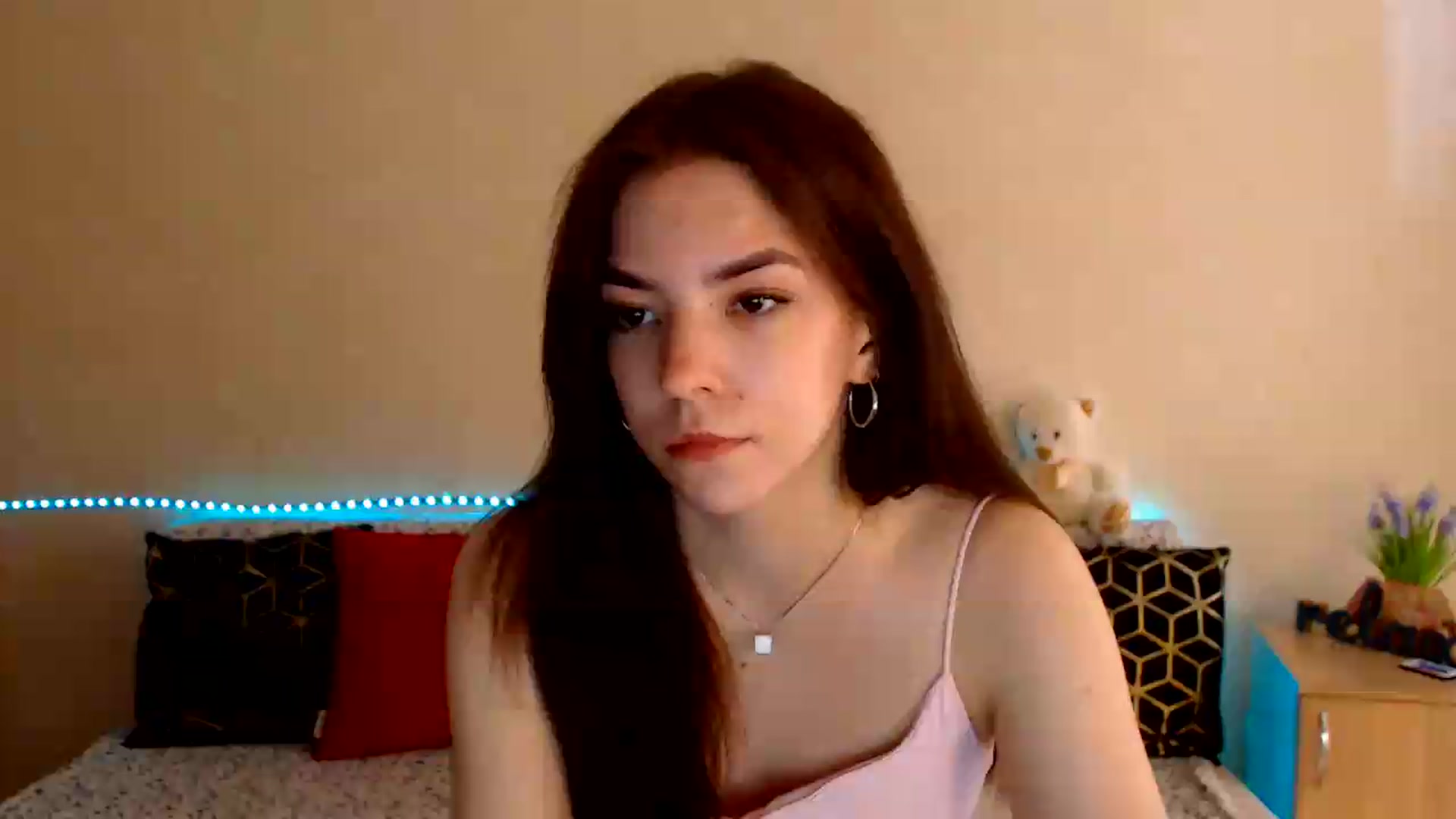 Gallery image thumbnail from Shalyka's myfreecams stream on, 06/19/2026, 11:56 image 7 of 20
