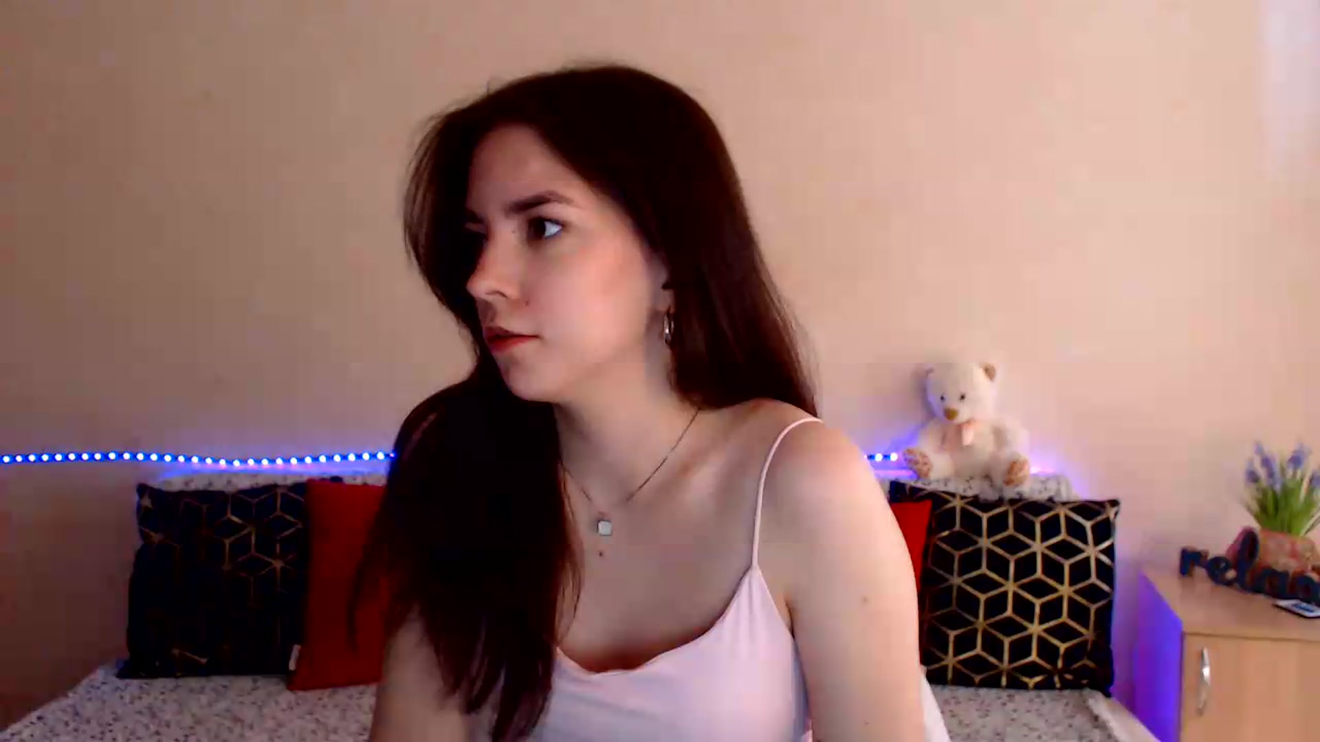 Gallery image thumbnail from Shalyka's myfreecams stream on, 06/19/2026, 11:56 image 4 of 20