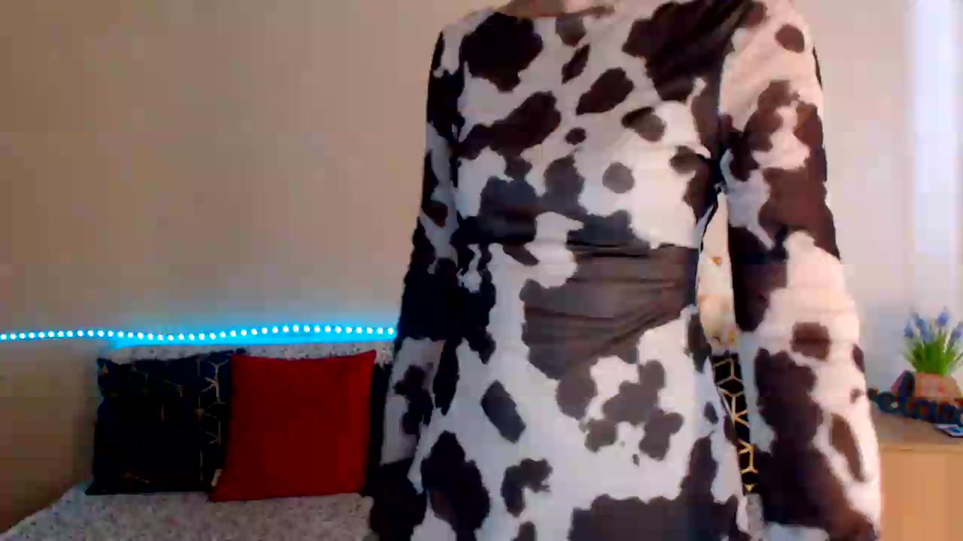 Gallery image thumbnail from Shalyka's myfreecams stream on, 06/23/2026, 15:41 image 3 of 20