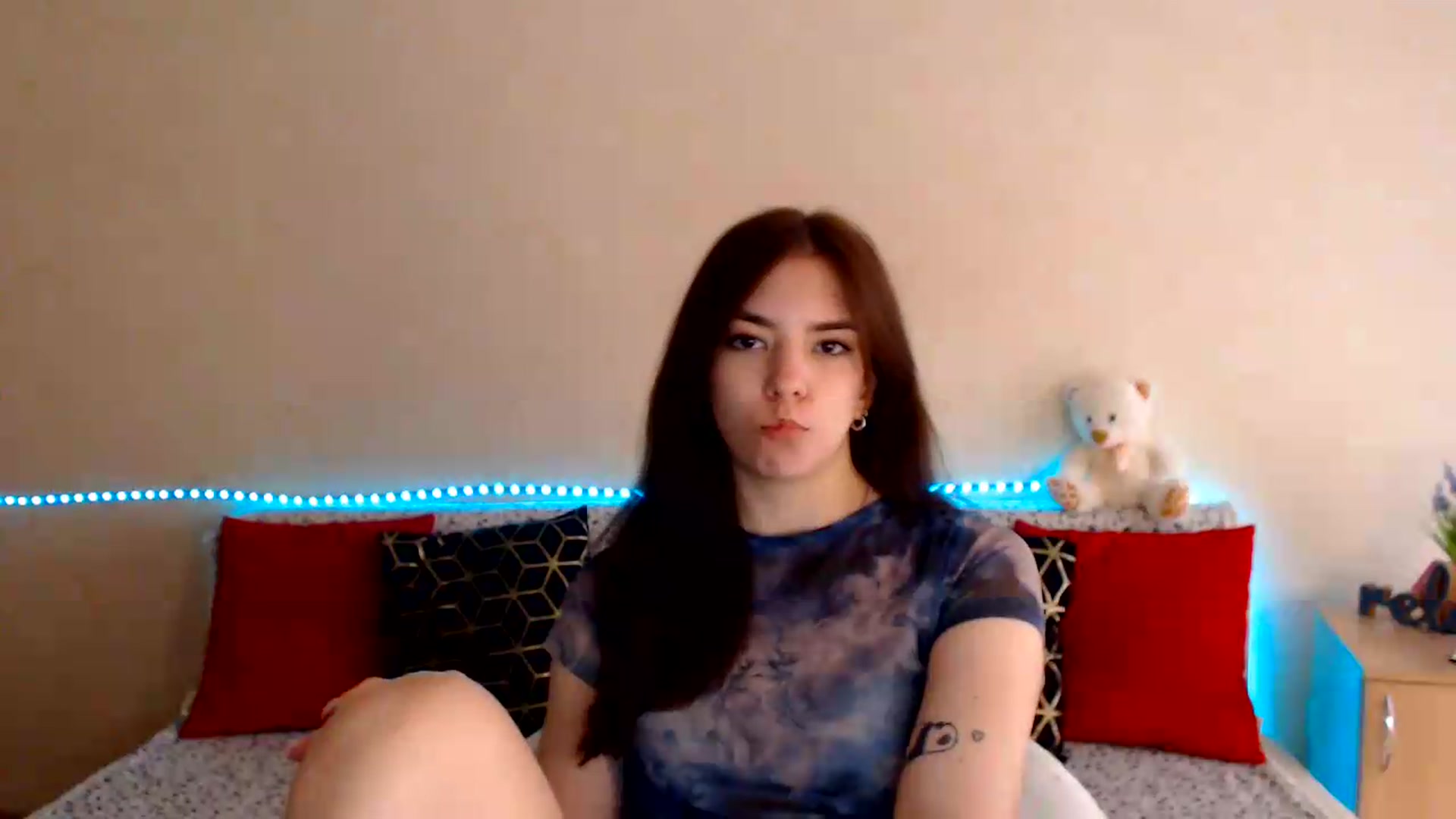 Gallery image thumbnail from Shalyka's myfreecams stream on, 06/25/2026, 15:08 image 7 of 20