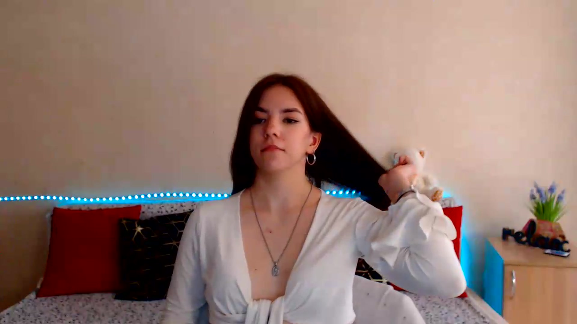 Gallery image thumbnail from Shalyka's myfreecams stream on, 06/27/2026, 10:42 image 18 of 20