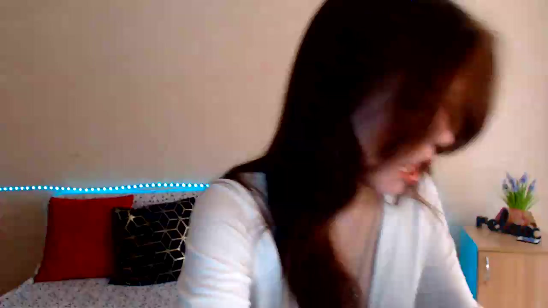 Gallery image thumbnail from Shalyka's myfreecams stream on, 06/27/2026, 15:11 image 2 of 20