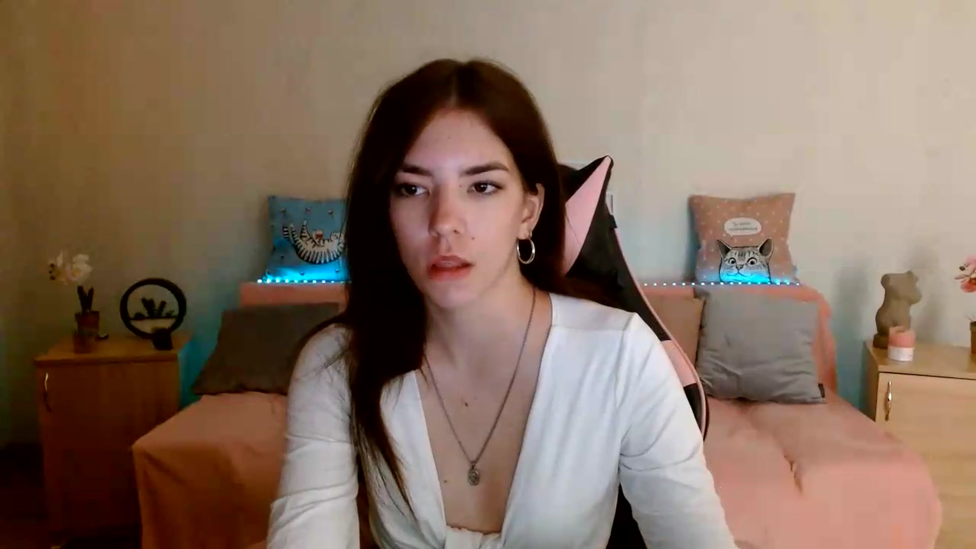 Gallery image thumbnail from Shalyka's myfreecams stream on, 07/01/2026, 13:12 image 7 of 20