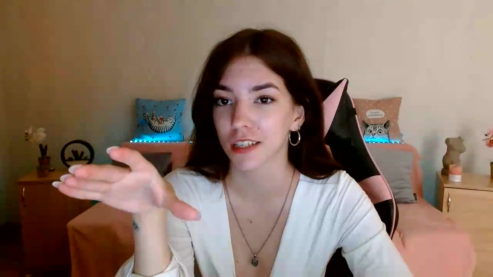 Gallery image thumbnail from Shalyka's myfreecams stream on, 07/01/2026, 13:12 image 13 of 20