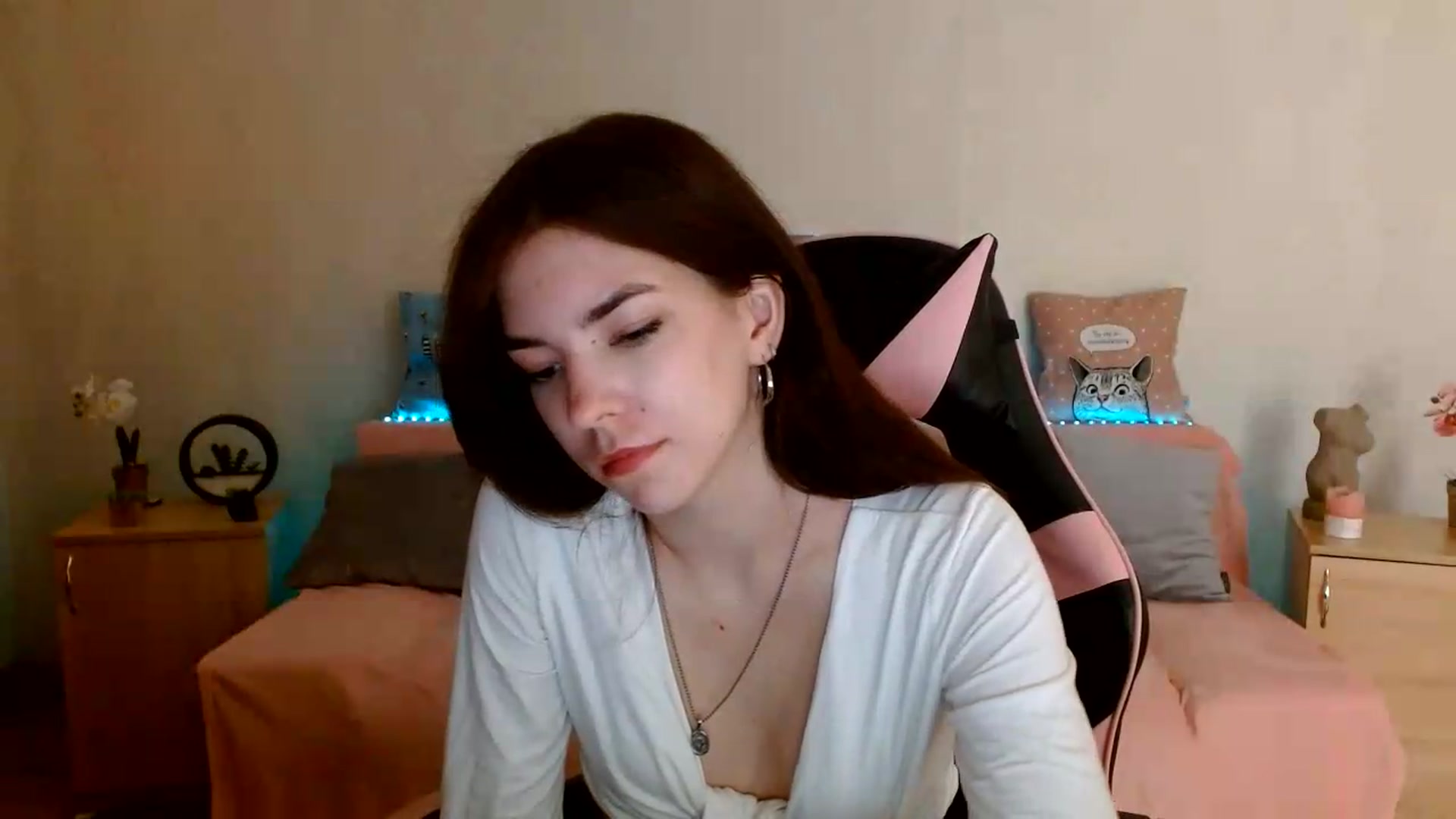 Gallery image thumbnail from Shalyka's myfreecams stream on, 07/01/2026, 13:12 image 12 of 20