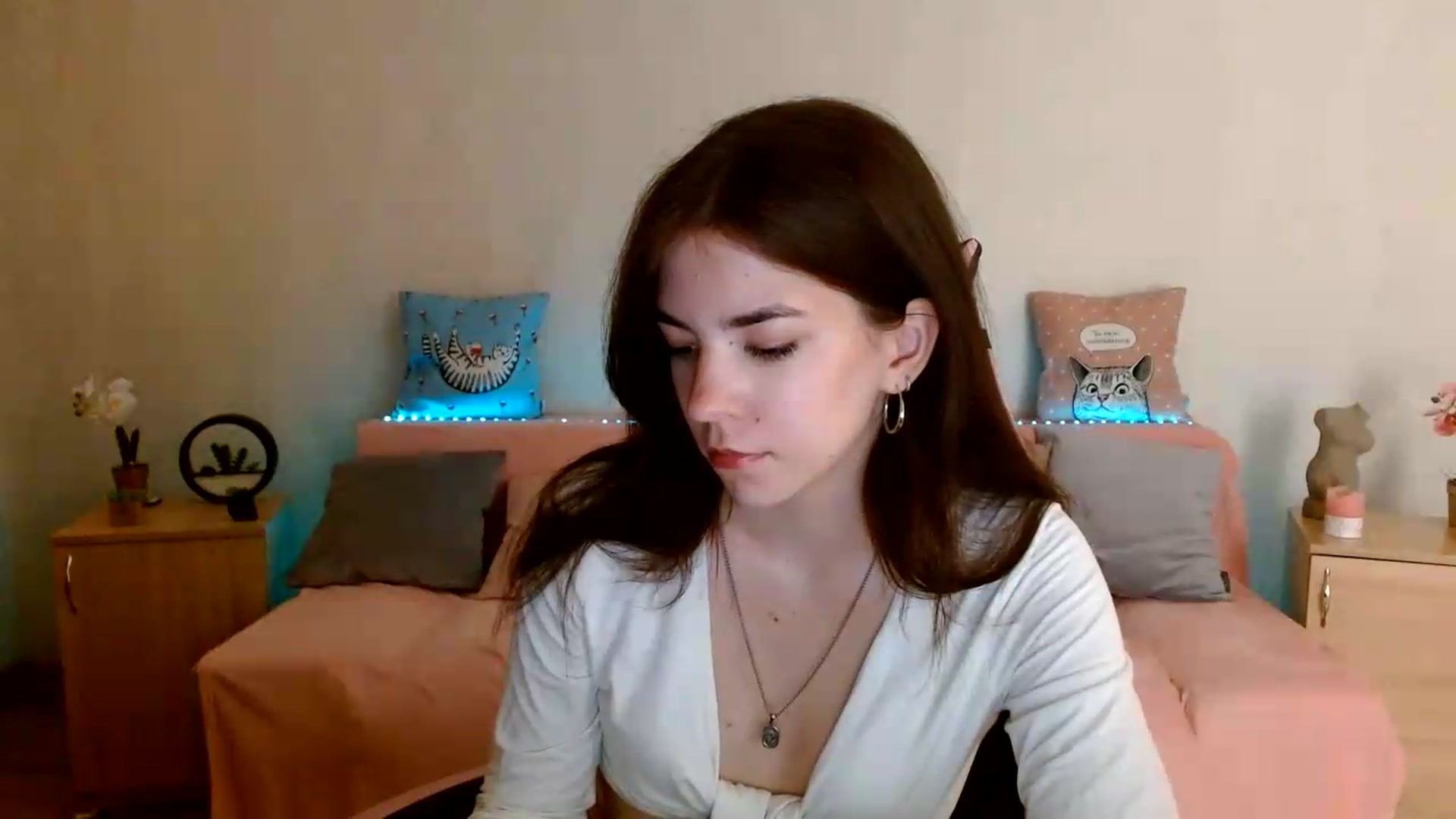 Gallery image thumbnail from Shalyka's myfreecams stream on, 07/01/2026, 13:12 image 4 of 20