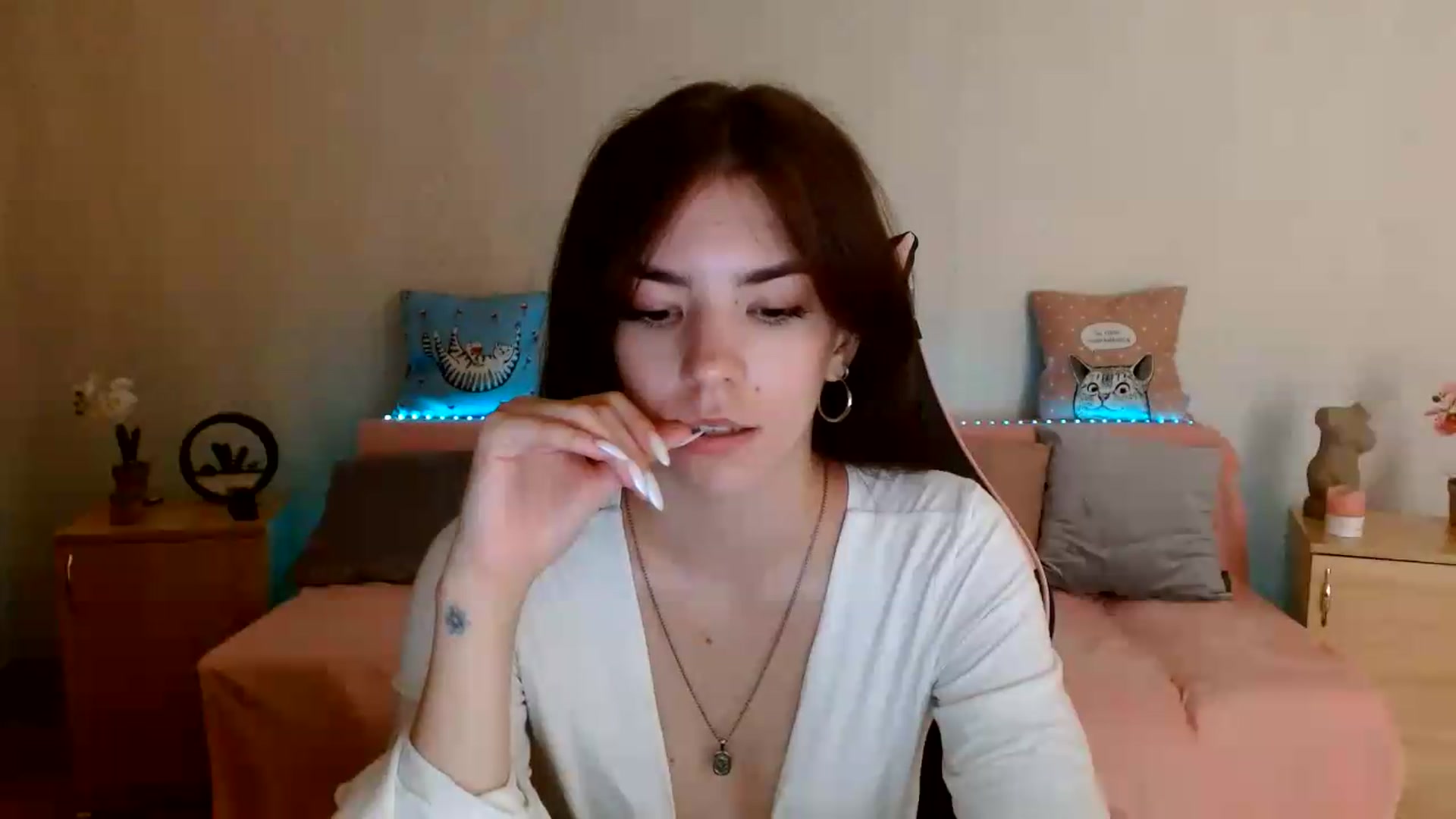 Gallery image thumbnail from Shalyka's myfreecams stream on, 07/01/2026, 13:12 image 9 of 20