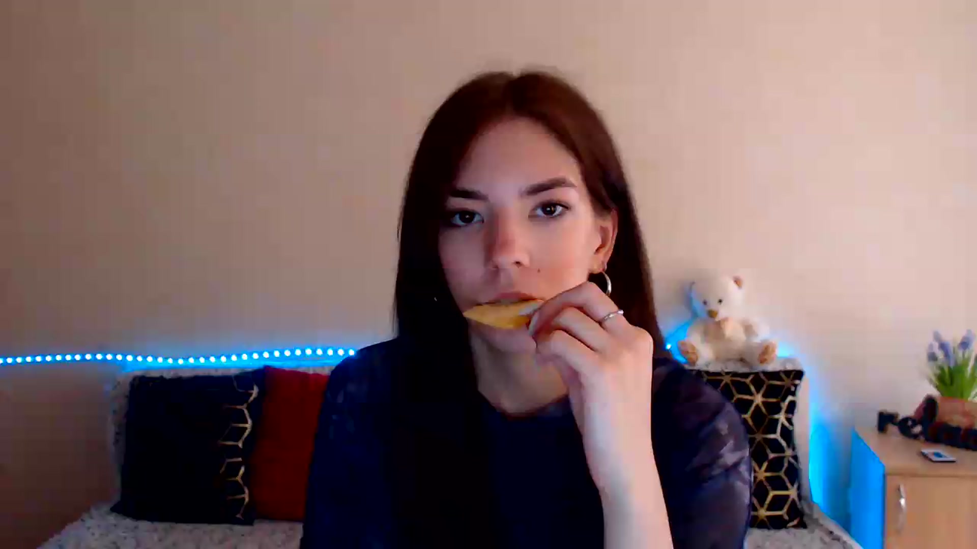 Gallery image thumbnail from Shalyka's myfreecams stream on, 07/02/2026, 12:36 image 4 of 20