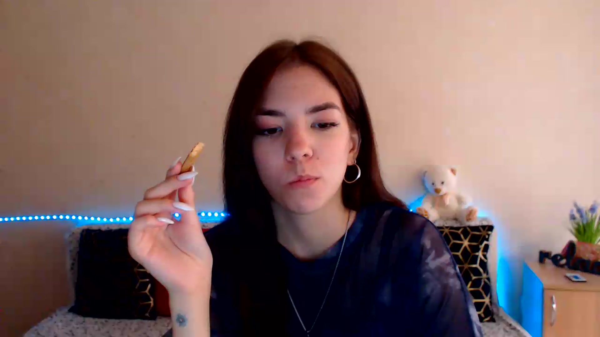 Gallery image thumbnail from Shalyka's myfreecams stream on, 07/02/2026, 12:36 image 18 of 20