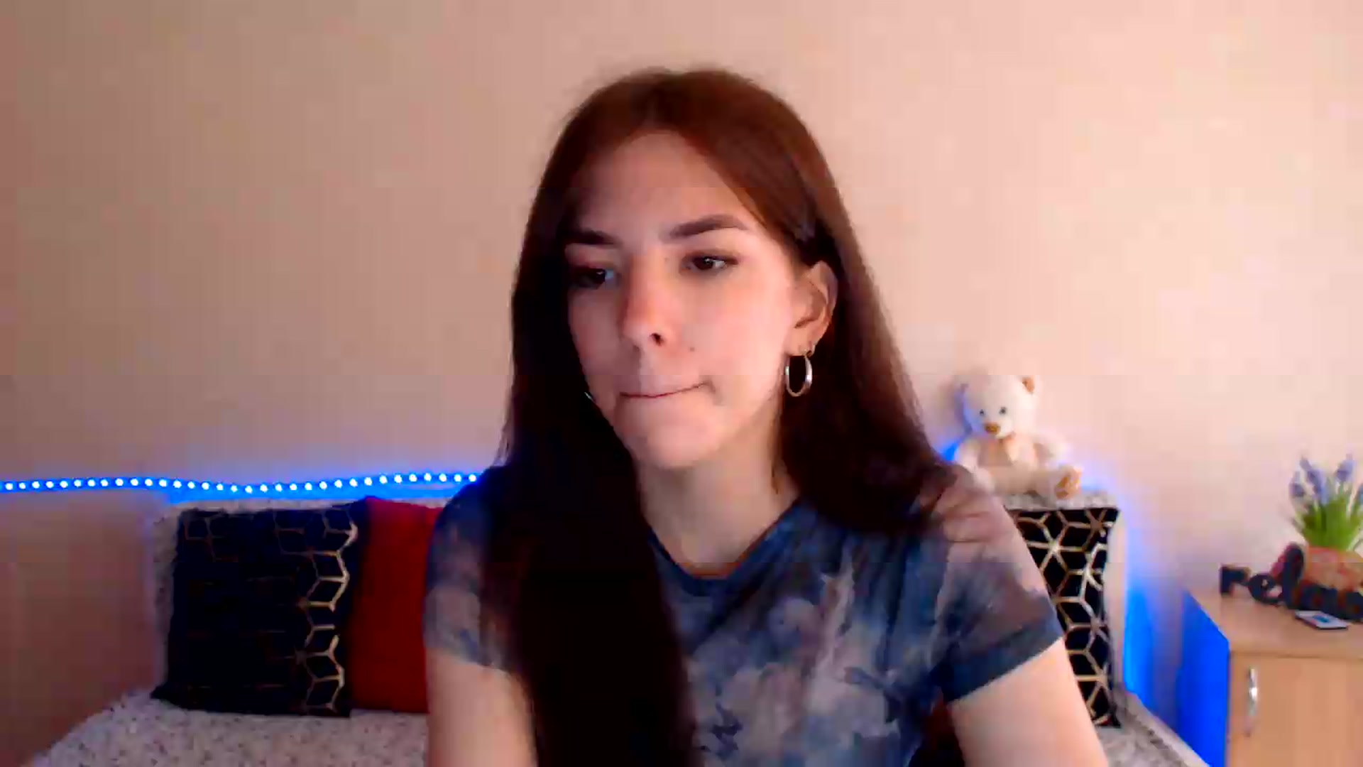 Gallery image thumbnail from Shalyka's myfreecams stream on, 07/03/2026, 11:33 image 1 of 20
